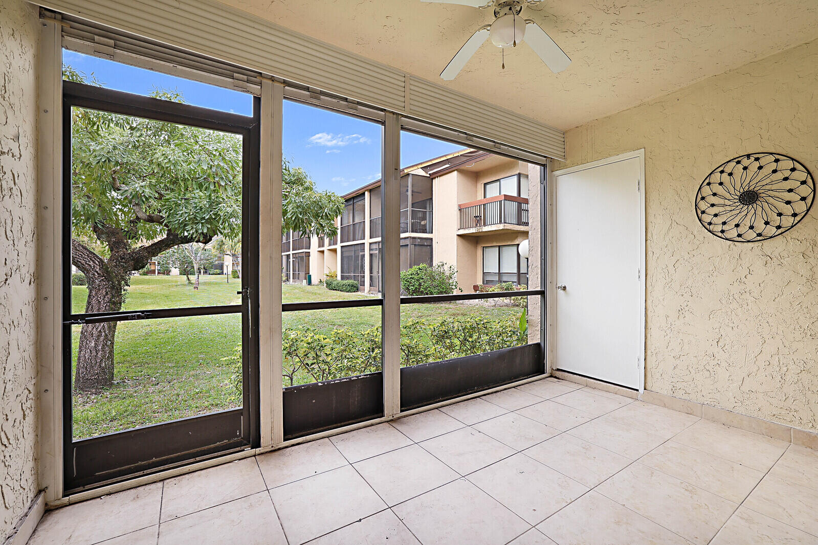 2307 SW 15th Street Unit: 11