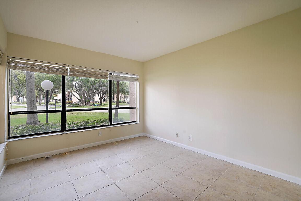 2307 SW 15th Street Unit: 11