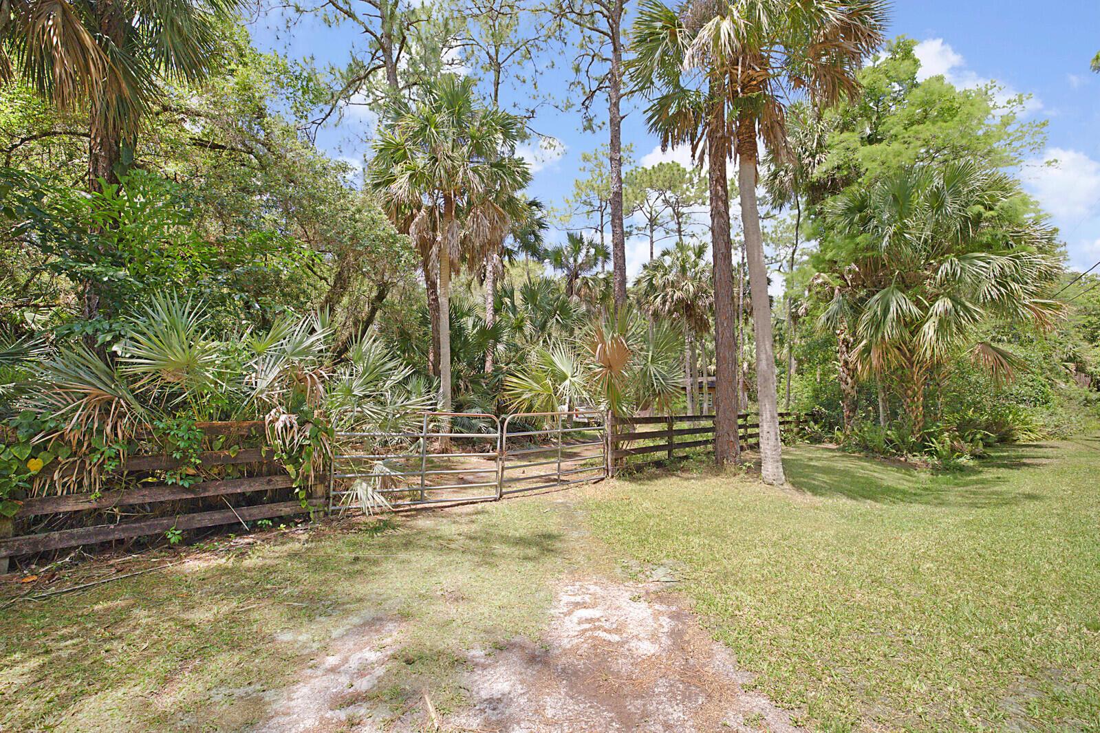 18363 Island Oak Avenue