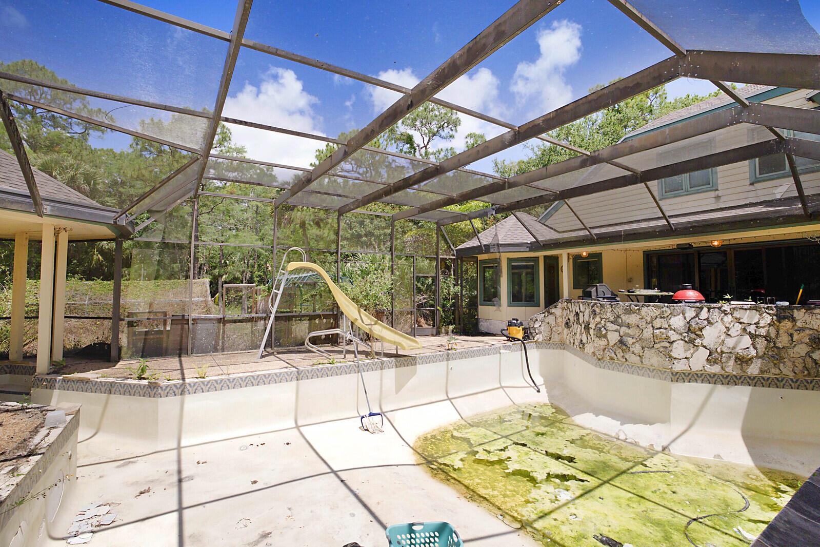 18363 Island Oak Avenue