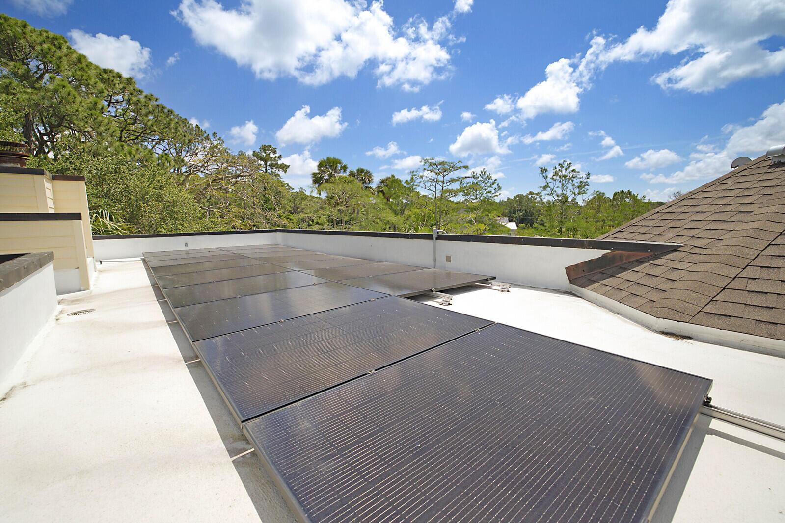 18363 Island Oak Avenue