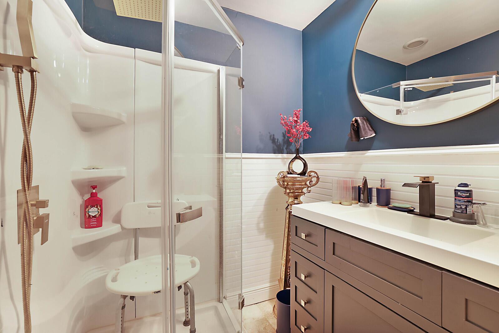 18363 Island Oak Avenue