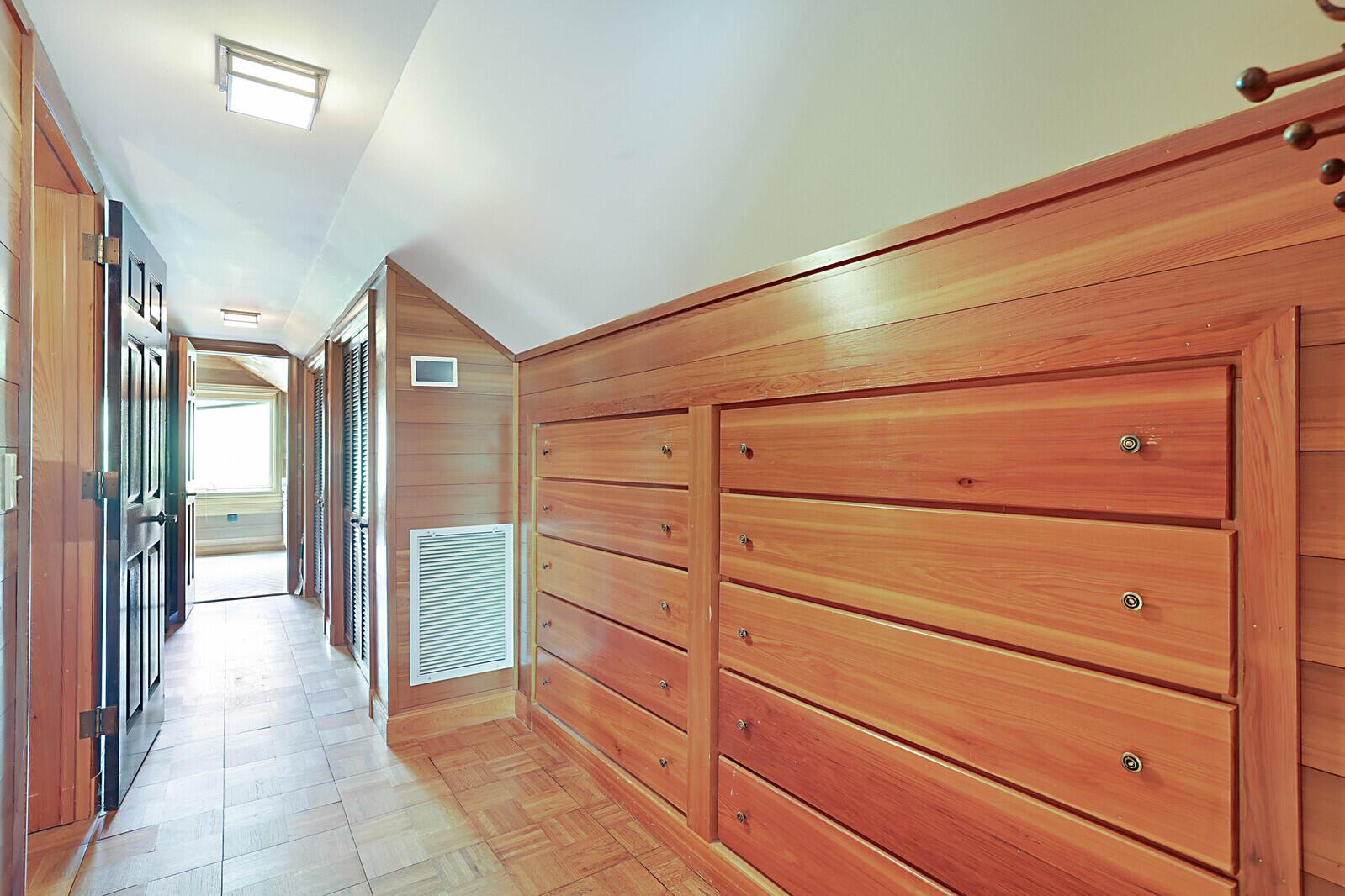 18363 Island Oak Avenue