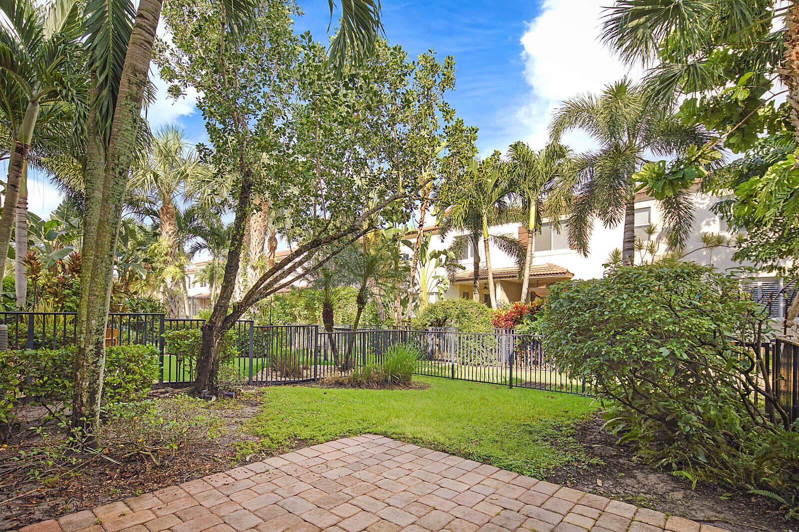 2062 Foxtail View Court