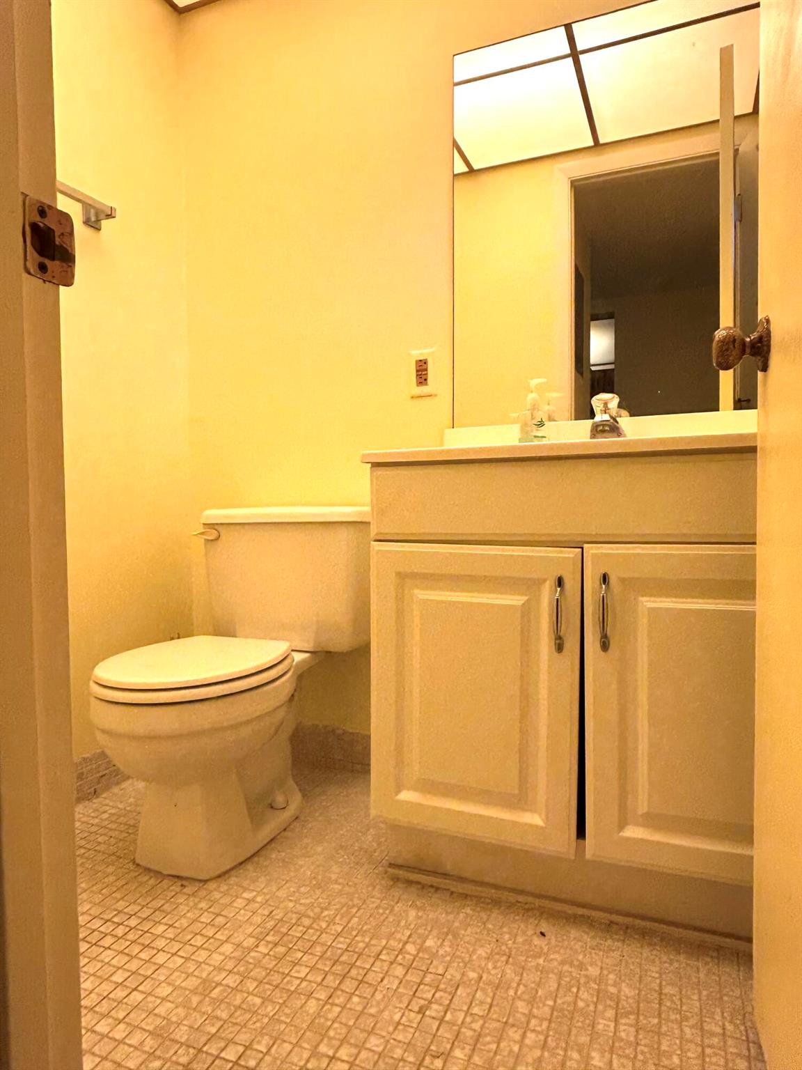 6870 Royal Palm Boulevard 110m