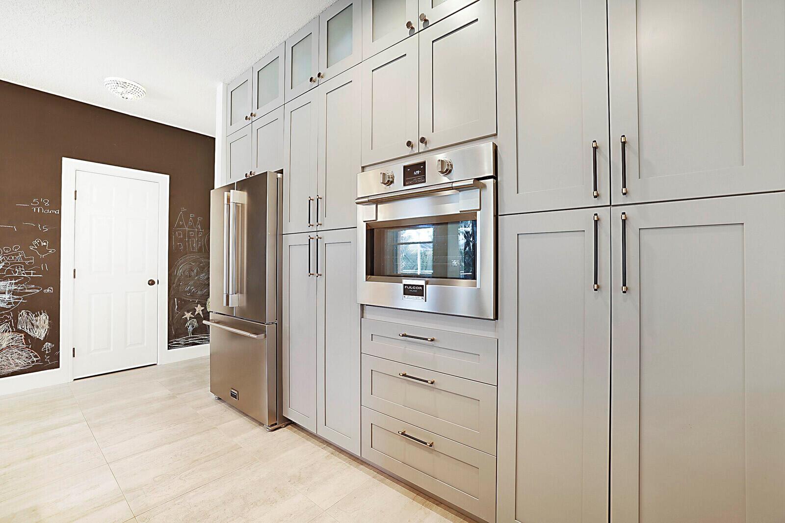 21706 Abington Court