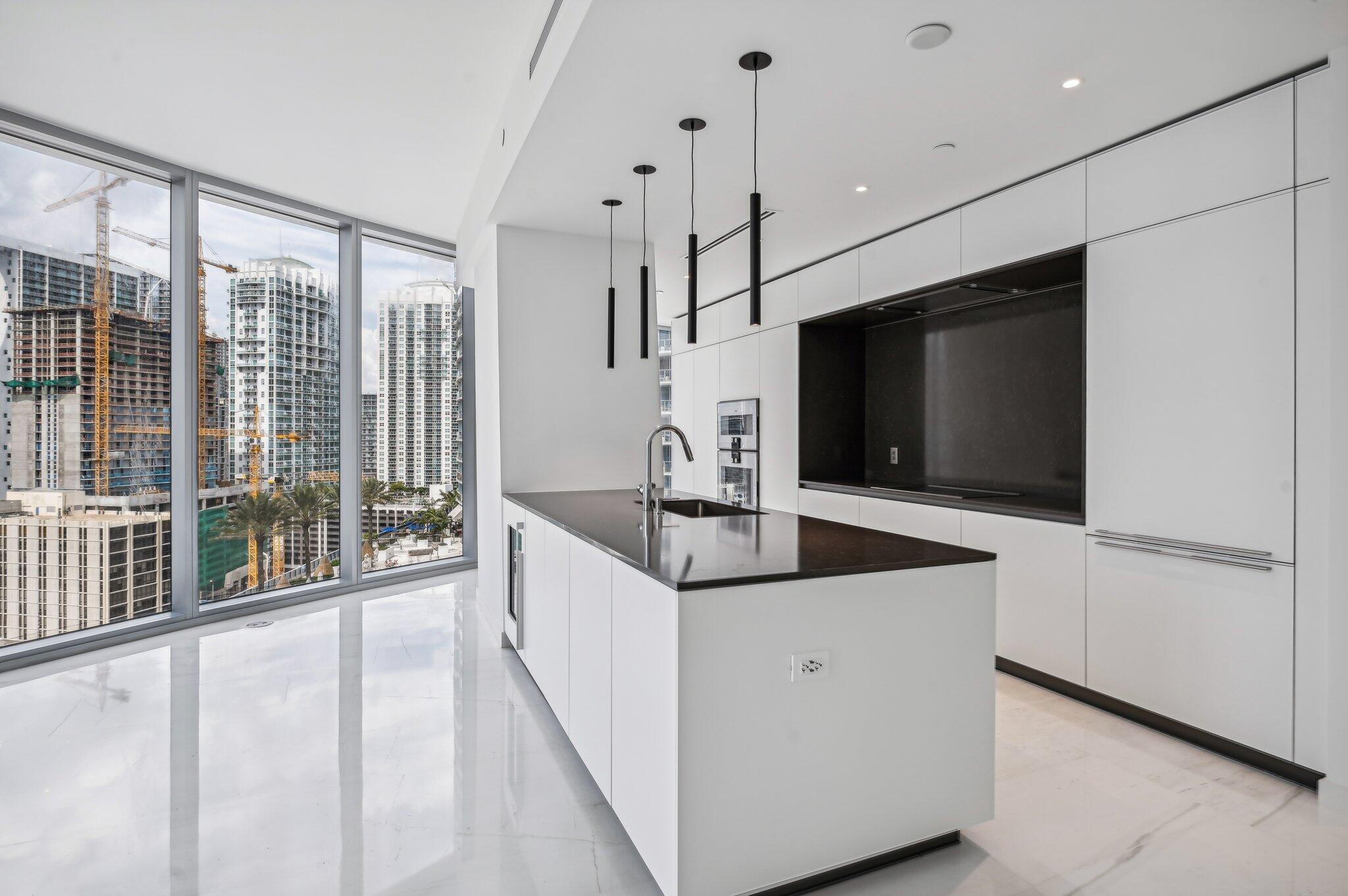 300 Biscayne Blvd Way 1907