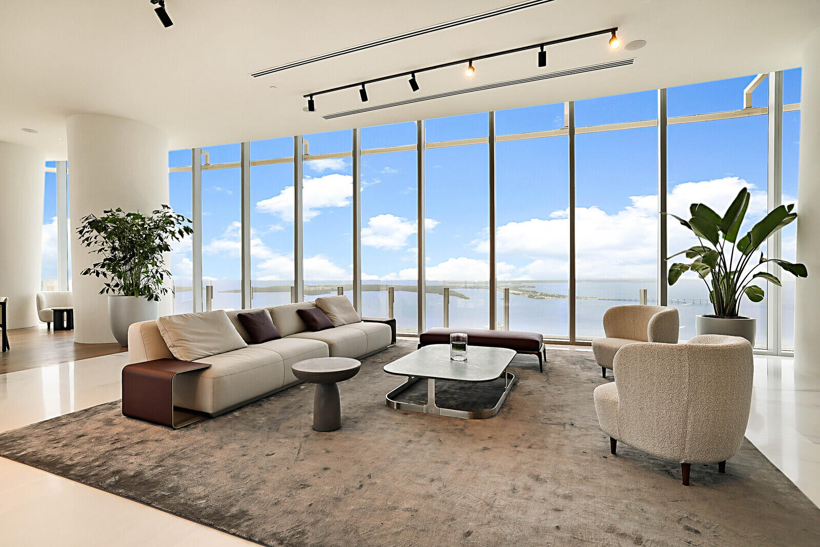 300 Biscayne Blvd Way 1907