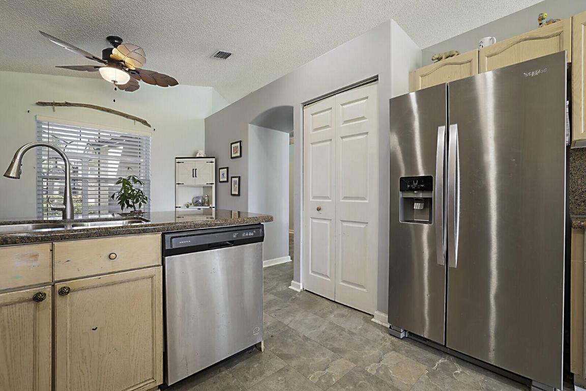 6195 Grand Cypress Circle