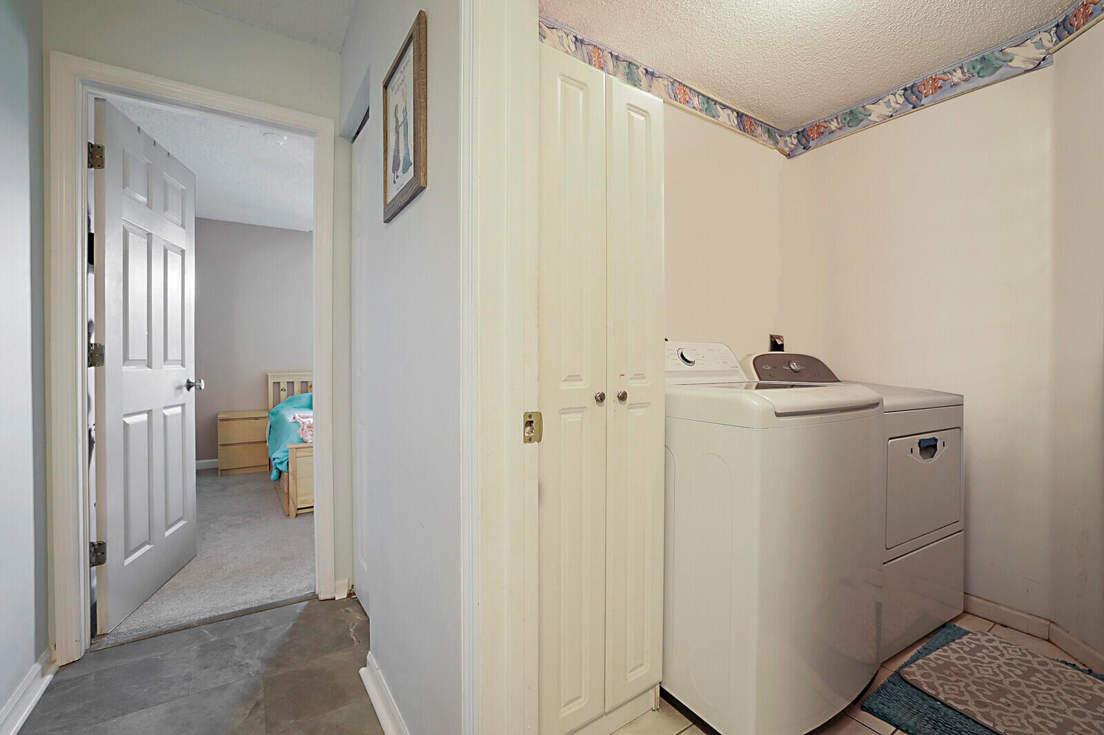 6195 Grand Cypress Circle