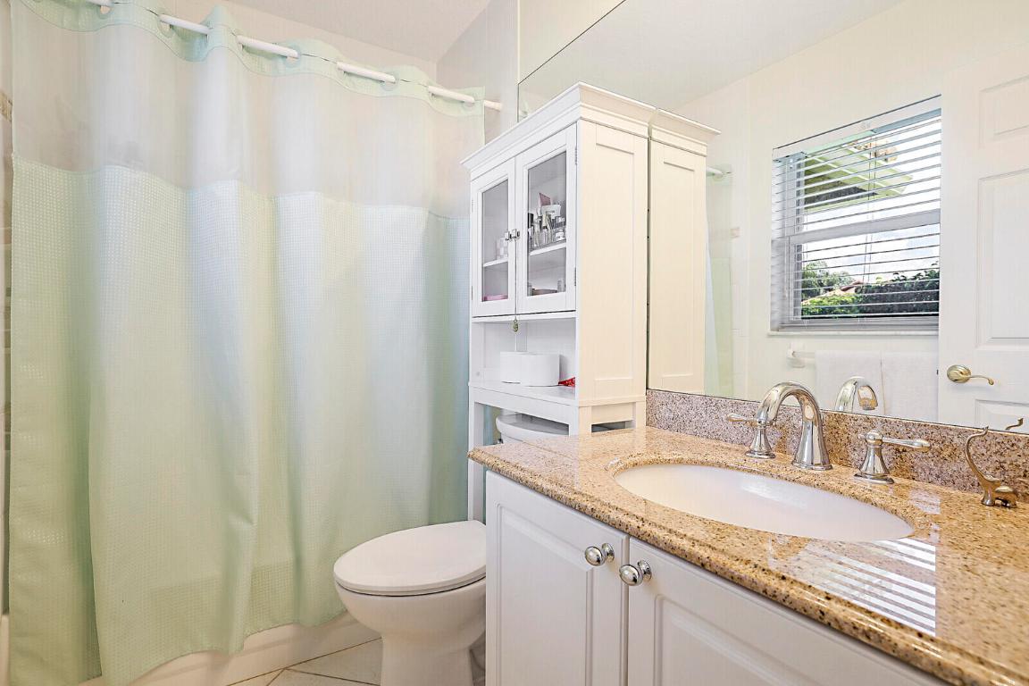 9525 Cross Creek Drive