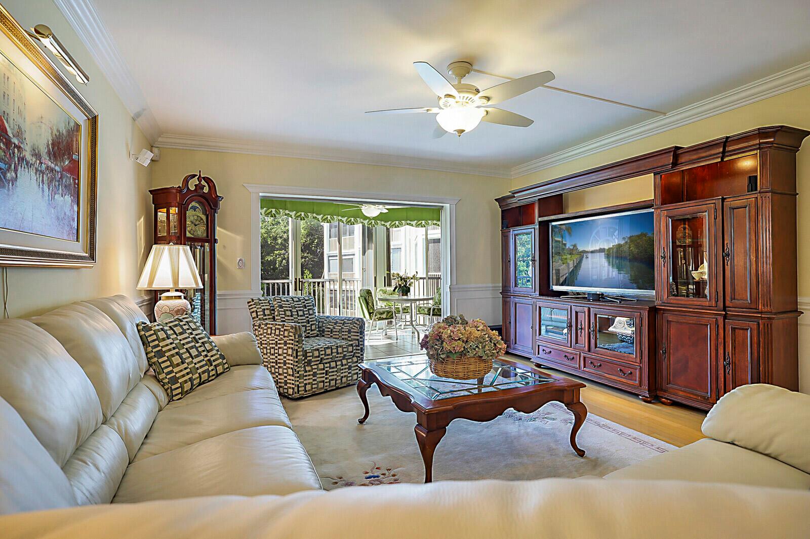 700 NE Harbour Terrace 2310