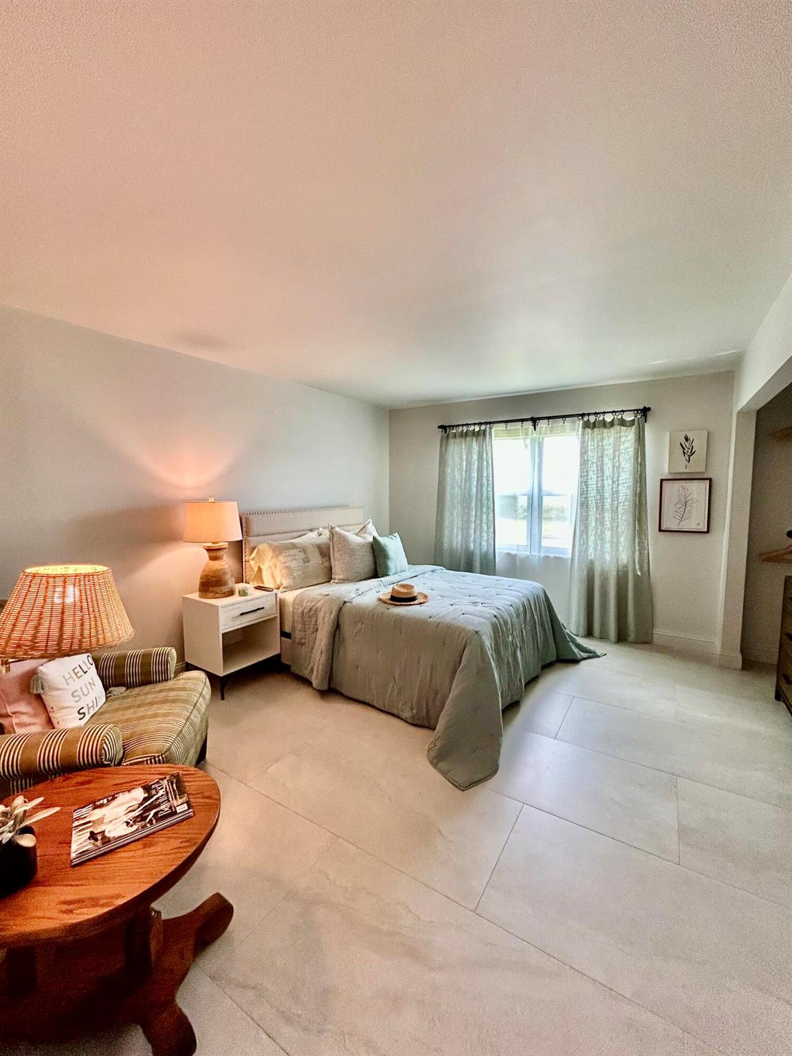 5289 Lakefront Boulevard D