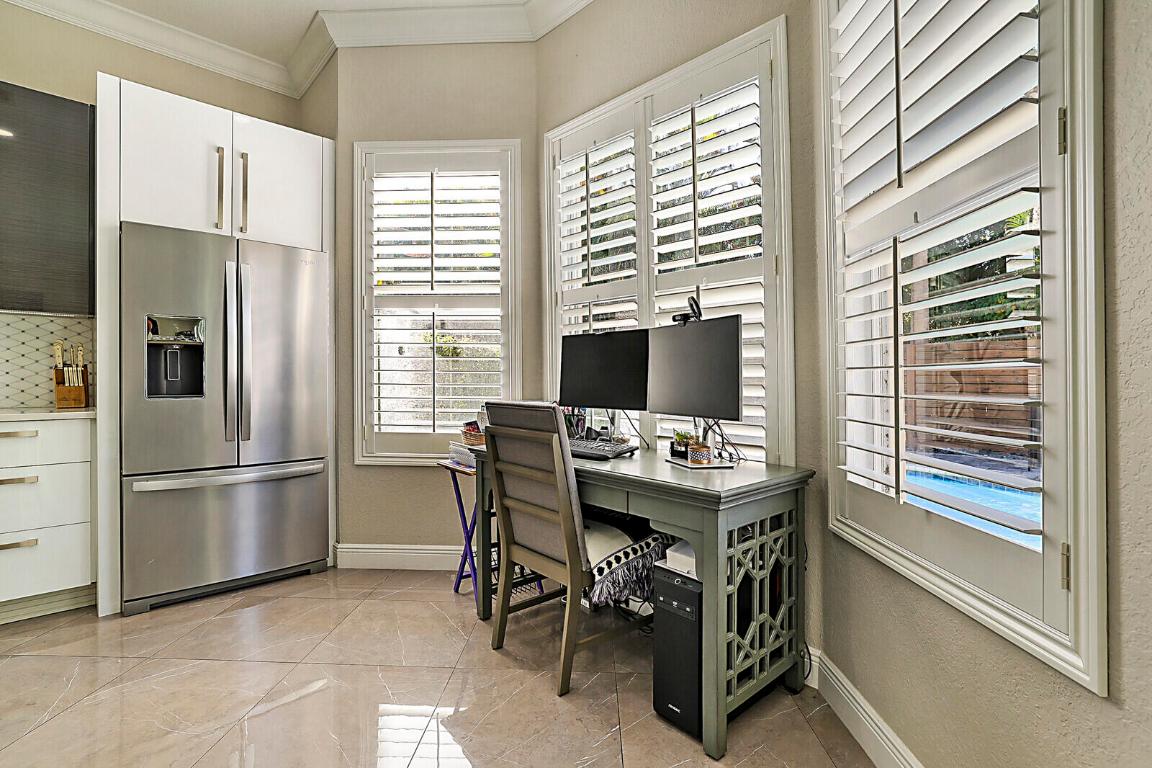 7167 Ivy Crossing Lane