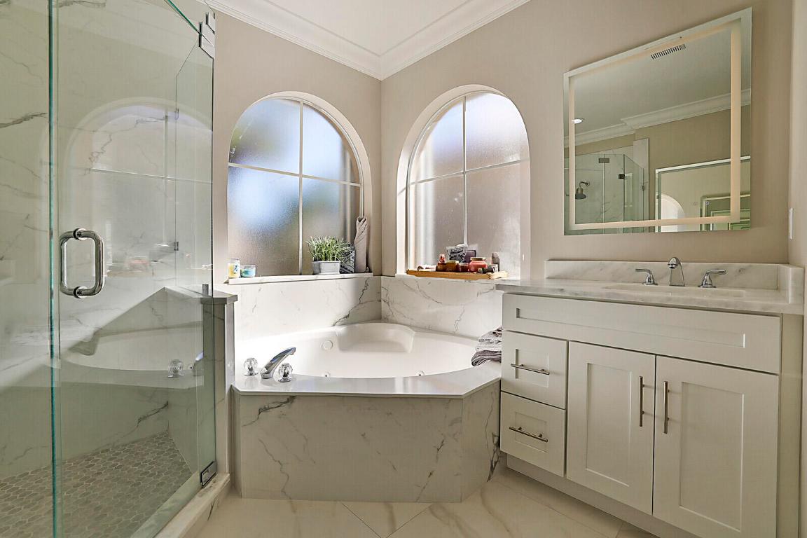 7167 Ivy Crossing Lane