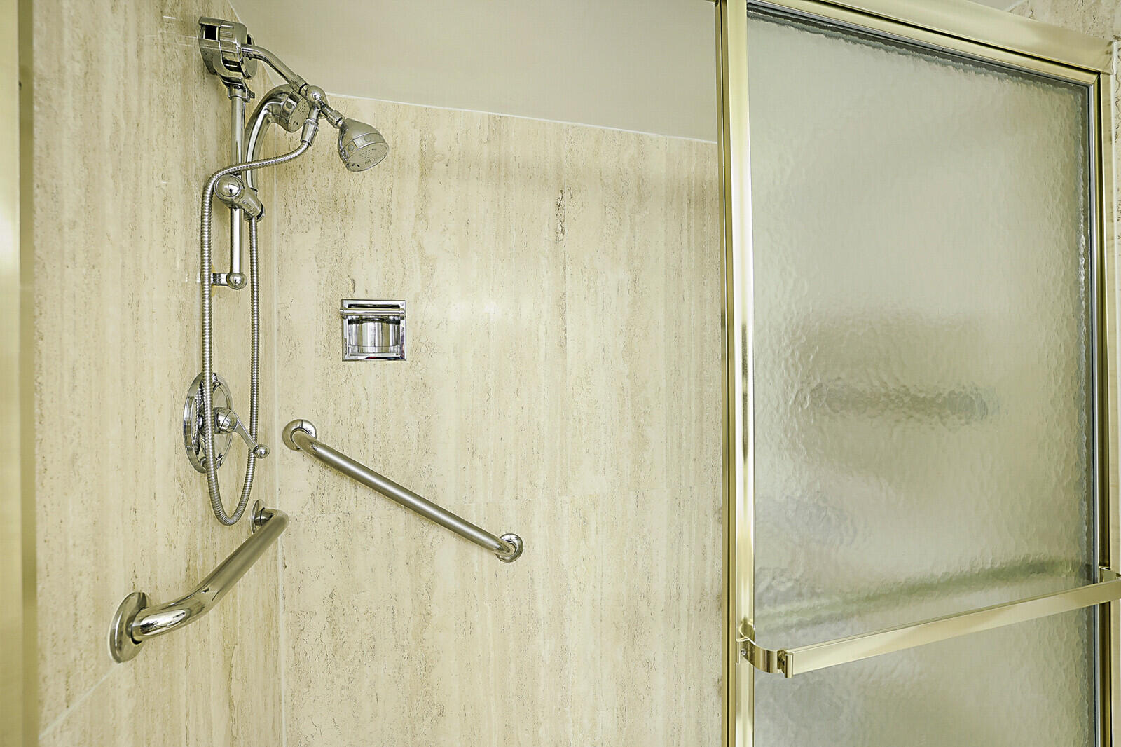 700 NE Harbour Terrace 2310