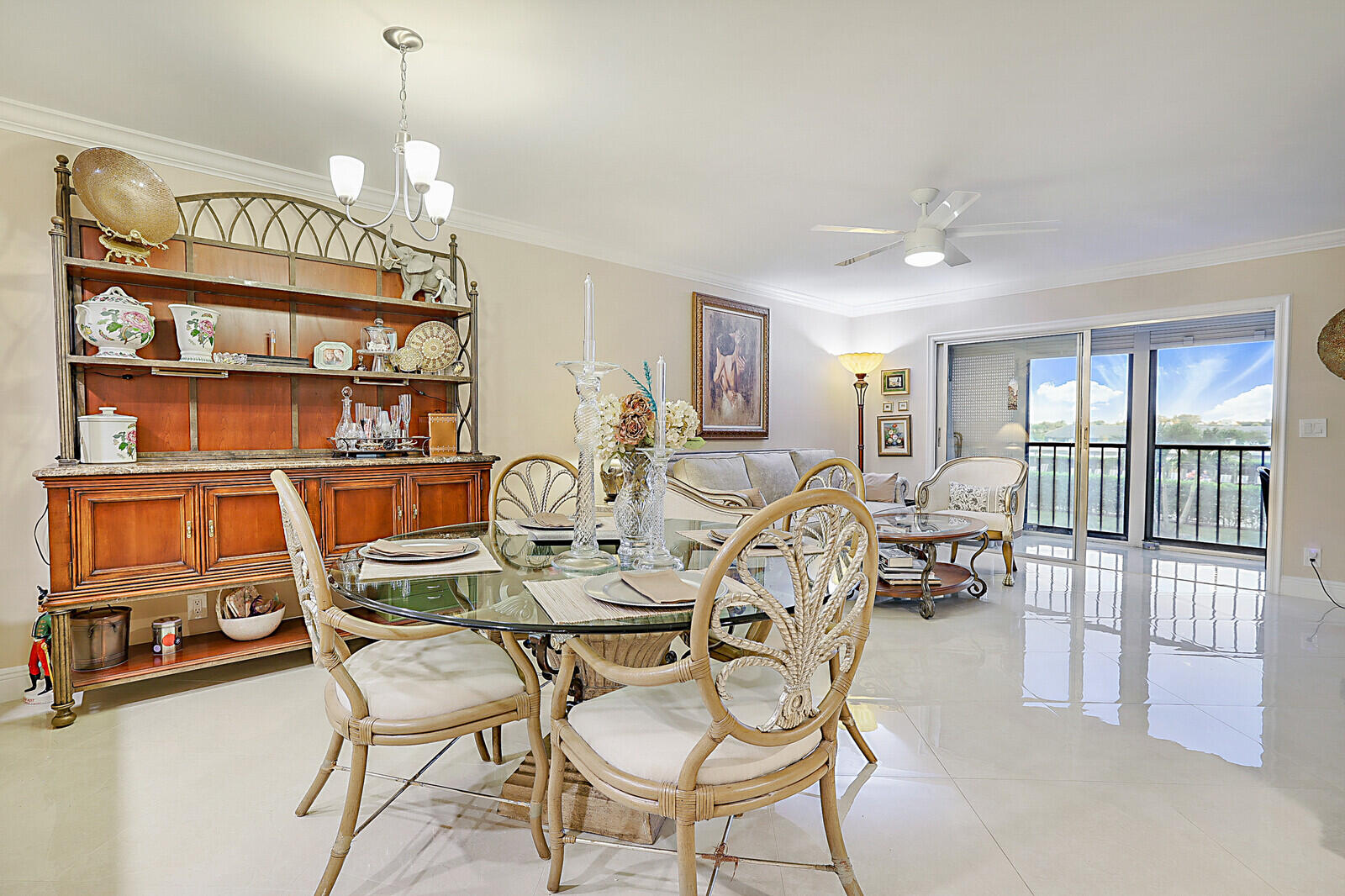7286 Huntington Lane 204