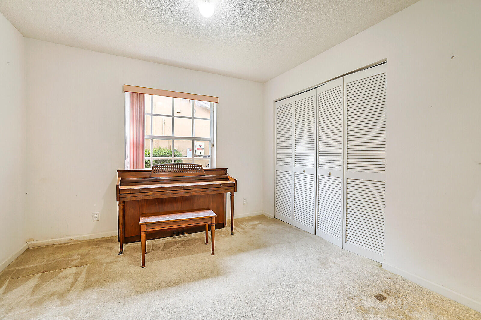 10039 NW 47th Street