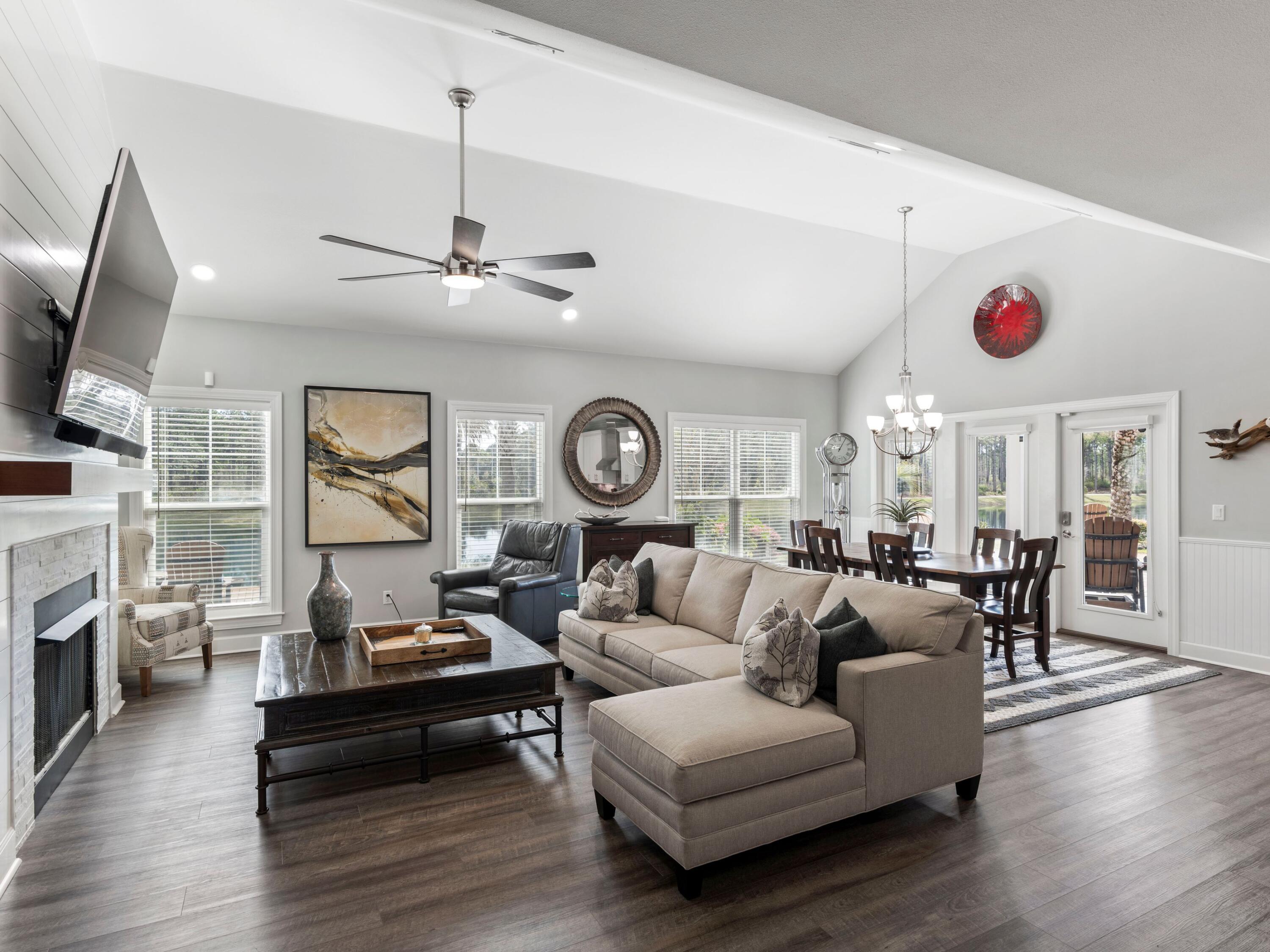 179 Lake Park Cove