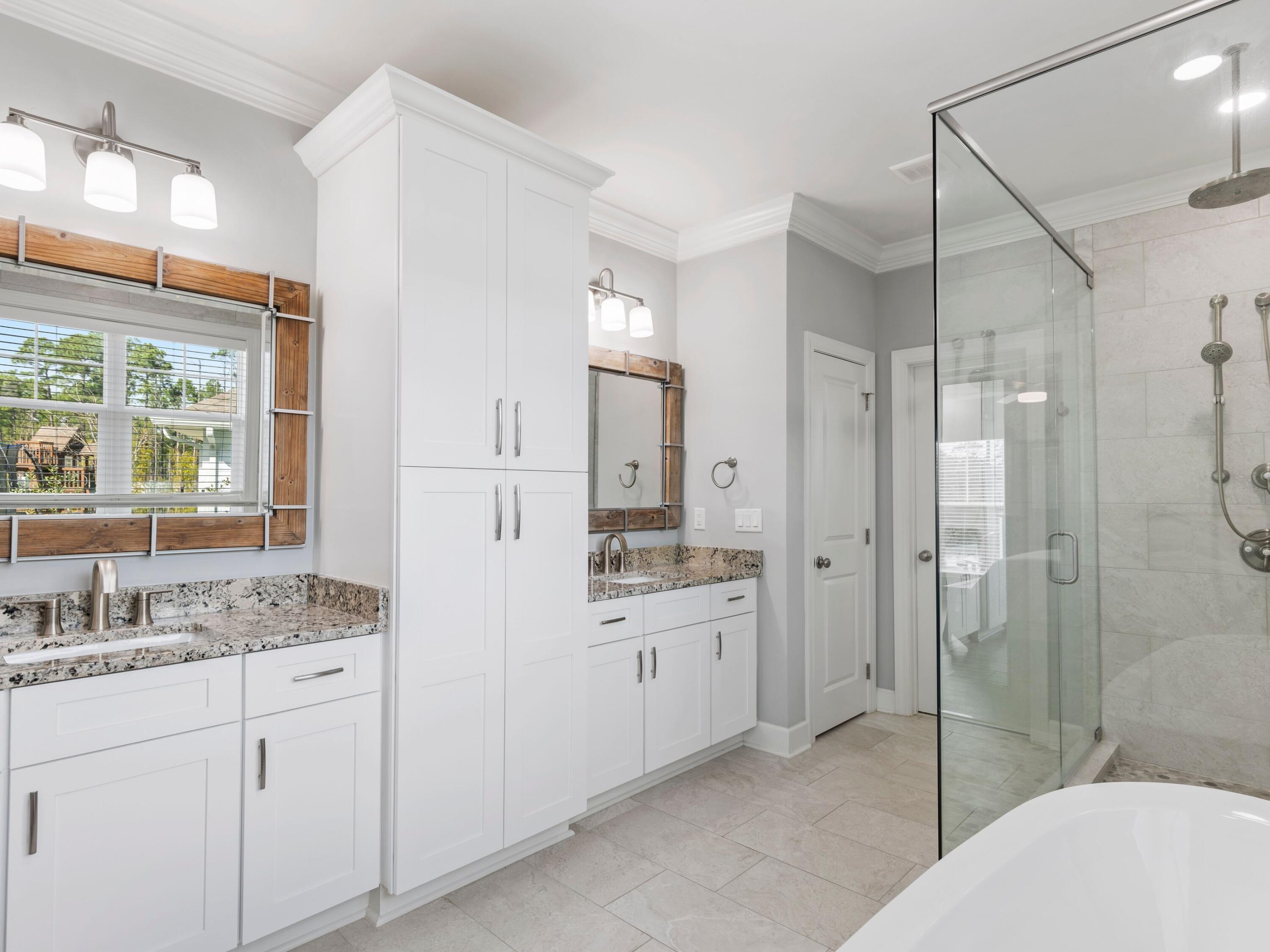179 Lake Park Cove