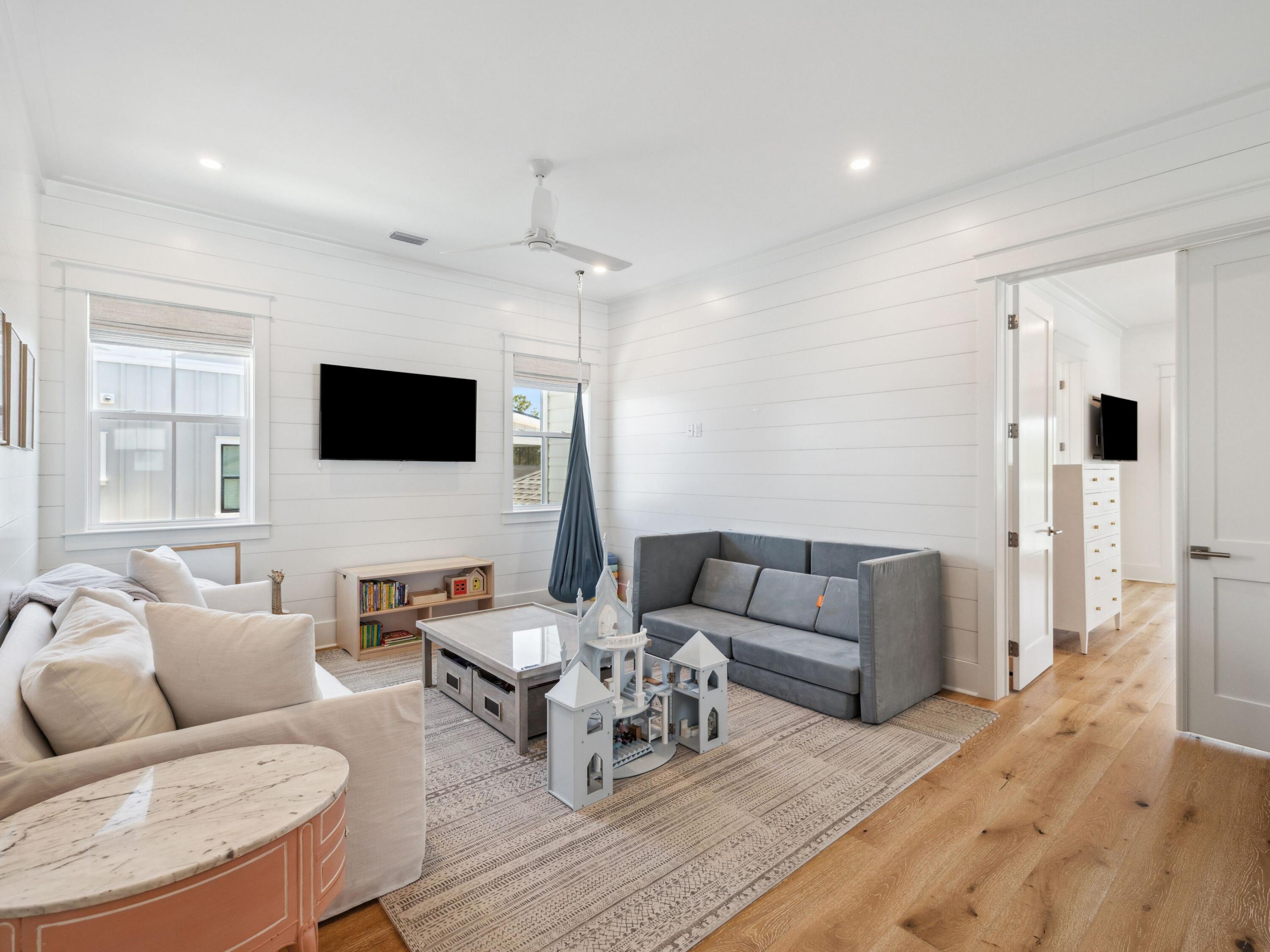 212 Sawbuck Drive