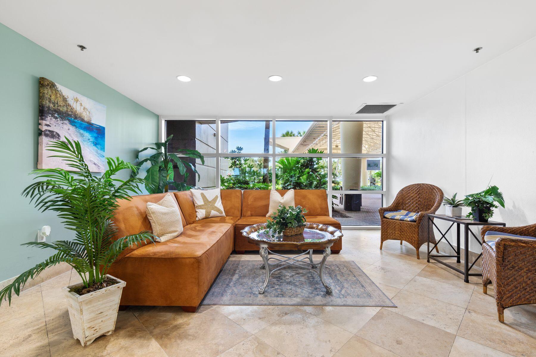 1751 E Scenic Hwy 98 Unit 211