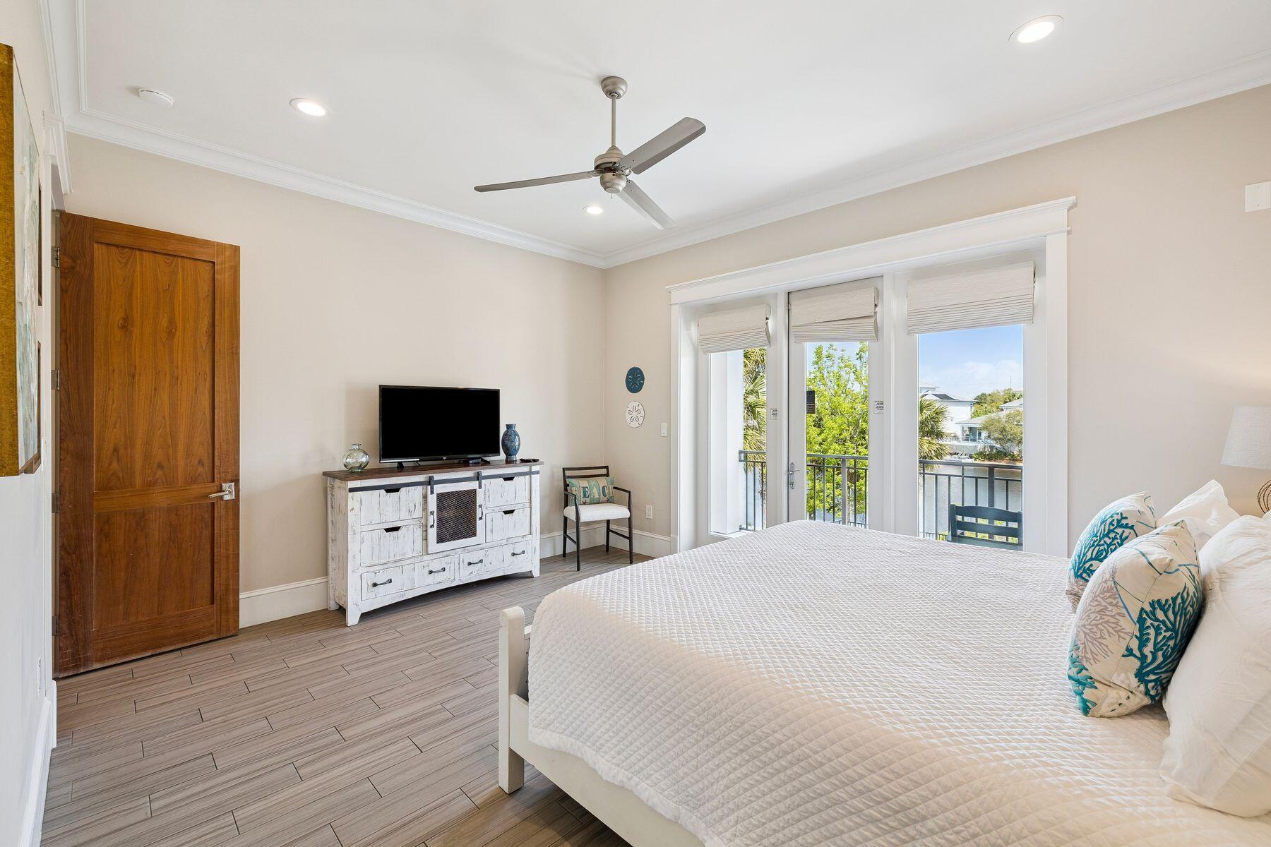 3491 Scenic Highway 98