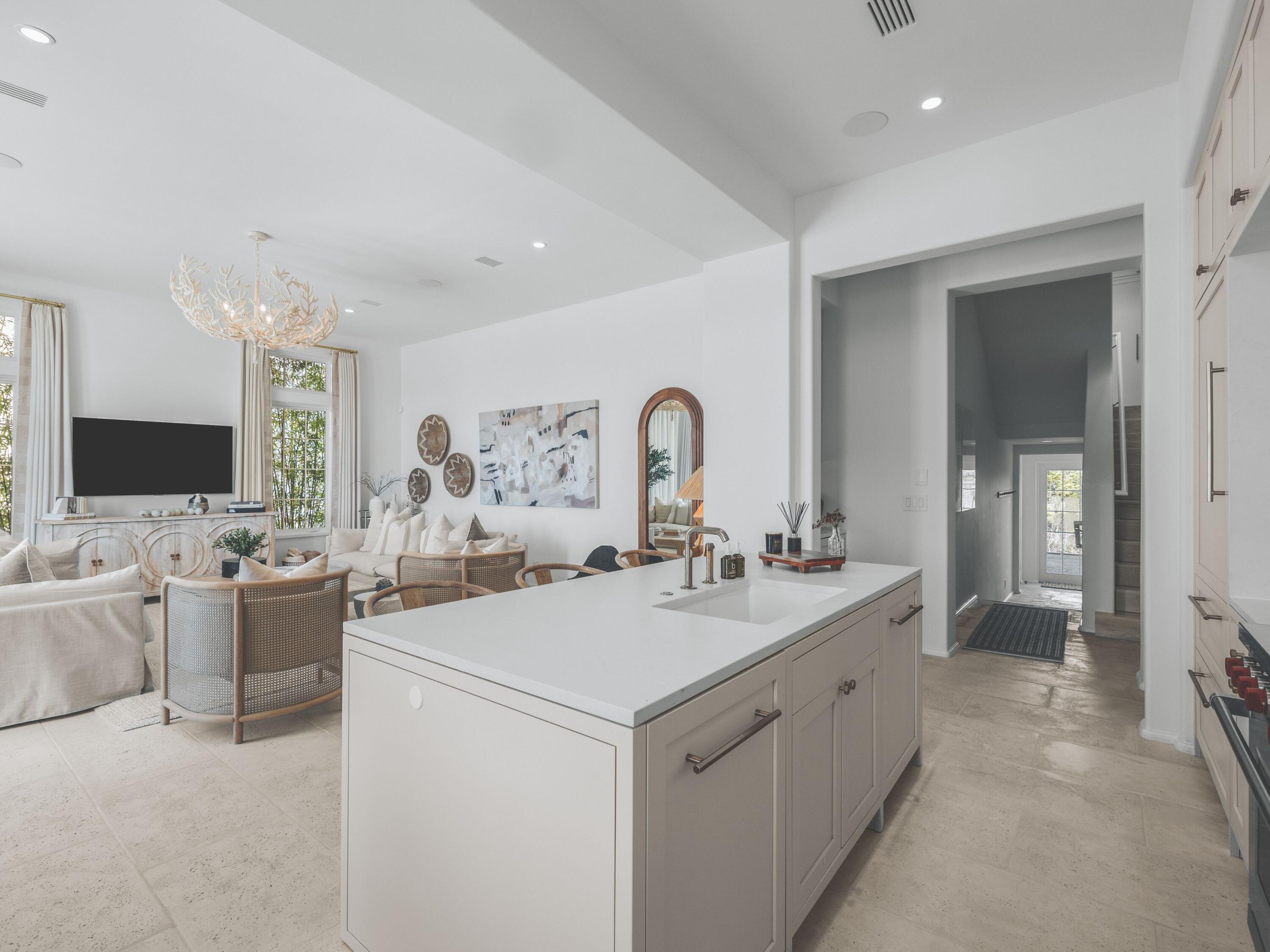19 Astra Way 11