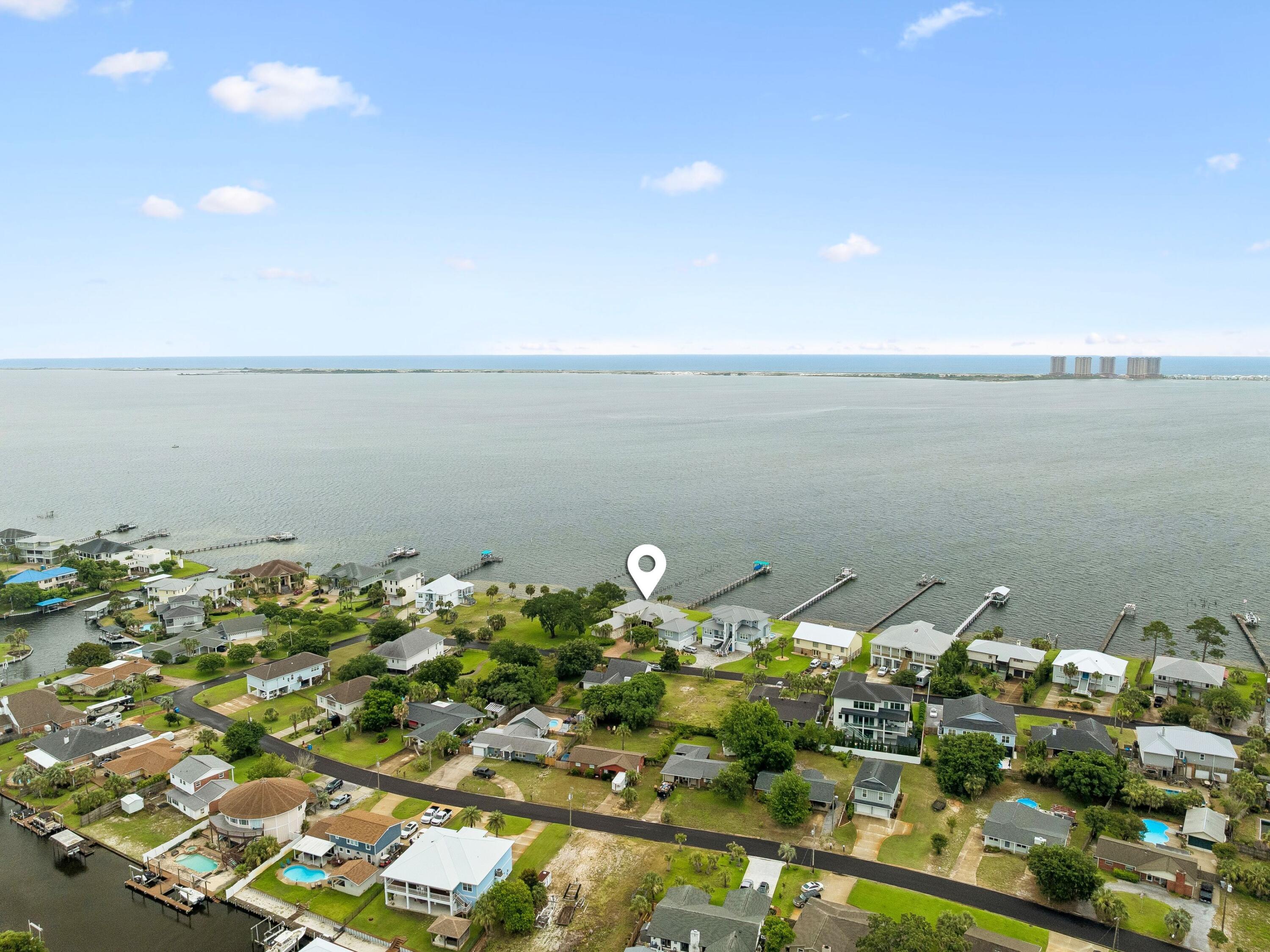 3361 Edgewater Drive