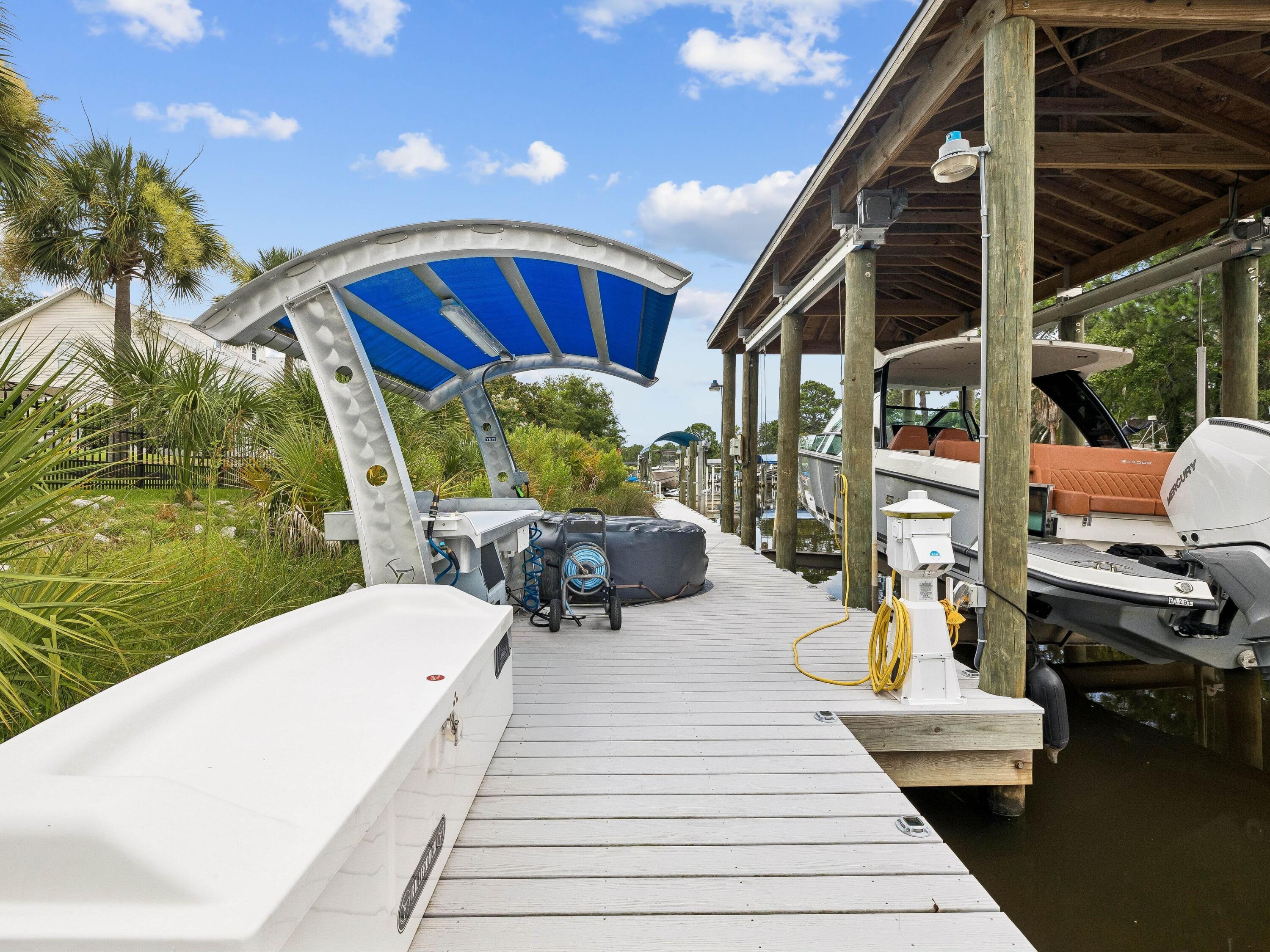 4049 N Indian Bayou