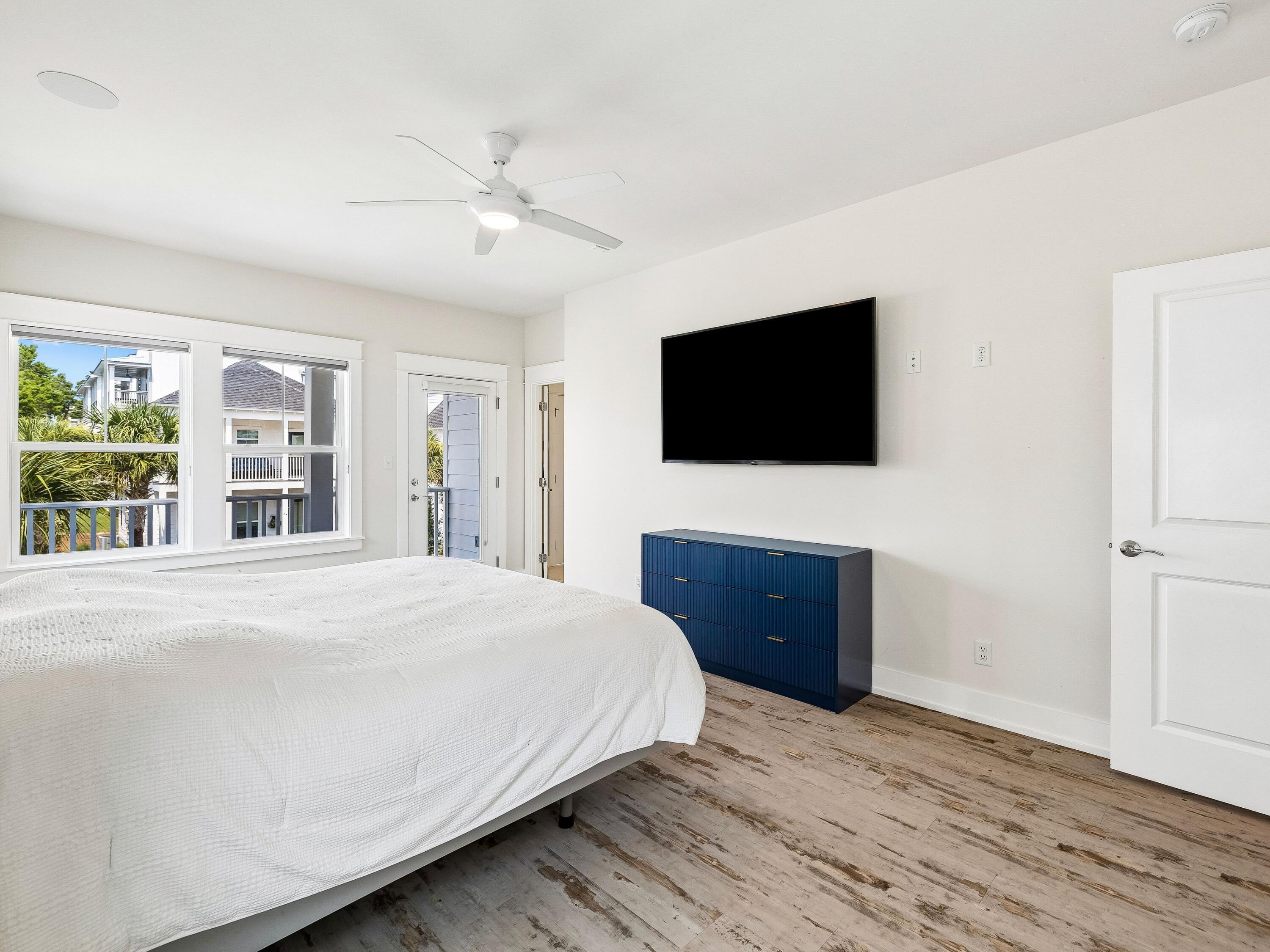 79 Beach View Drive
