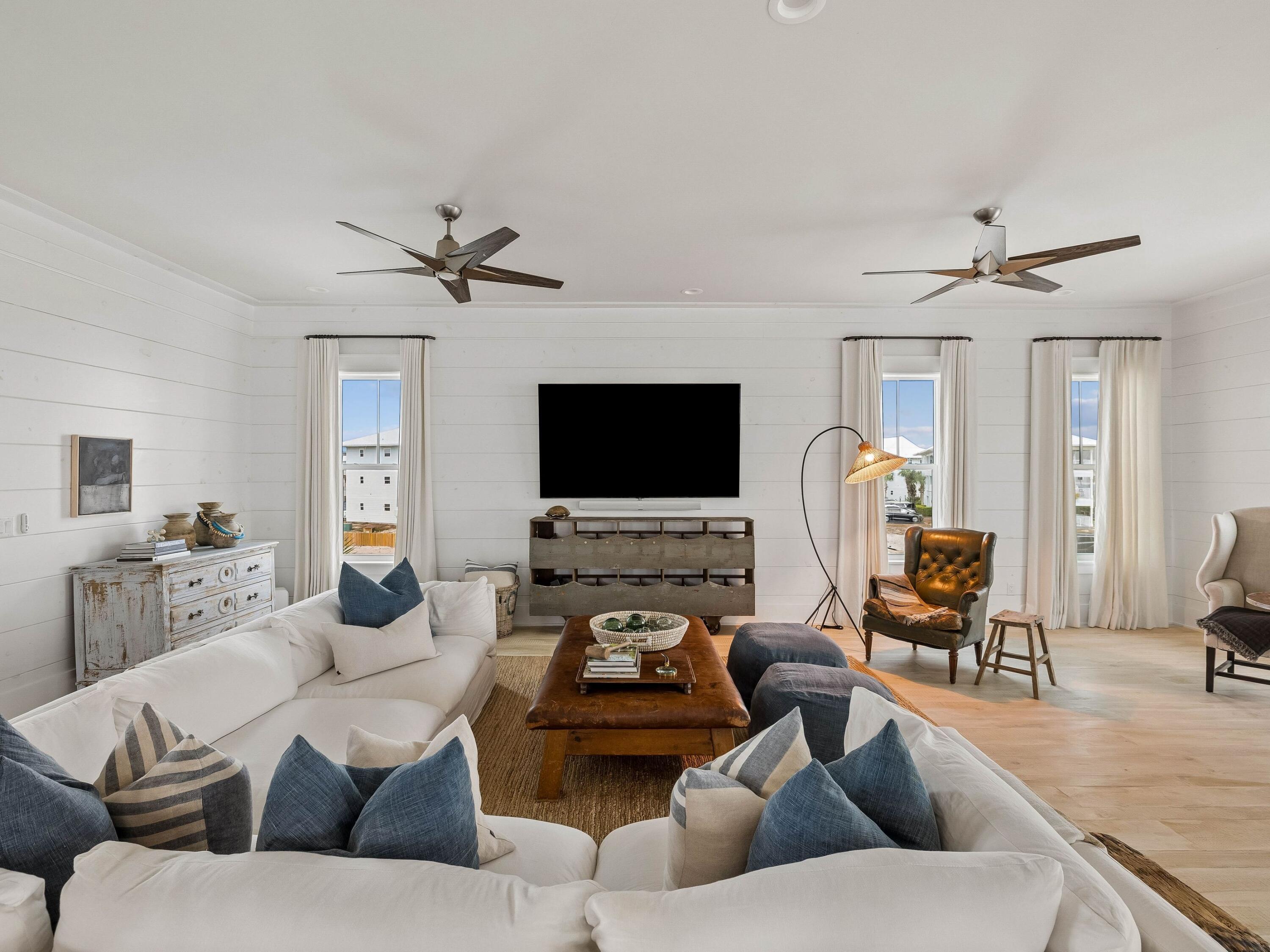 35 San Roy Road