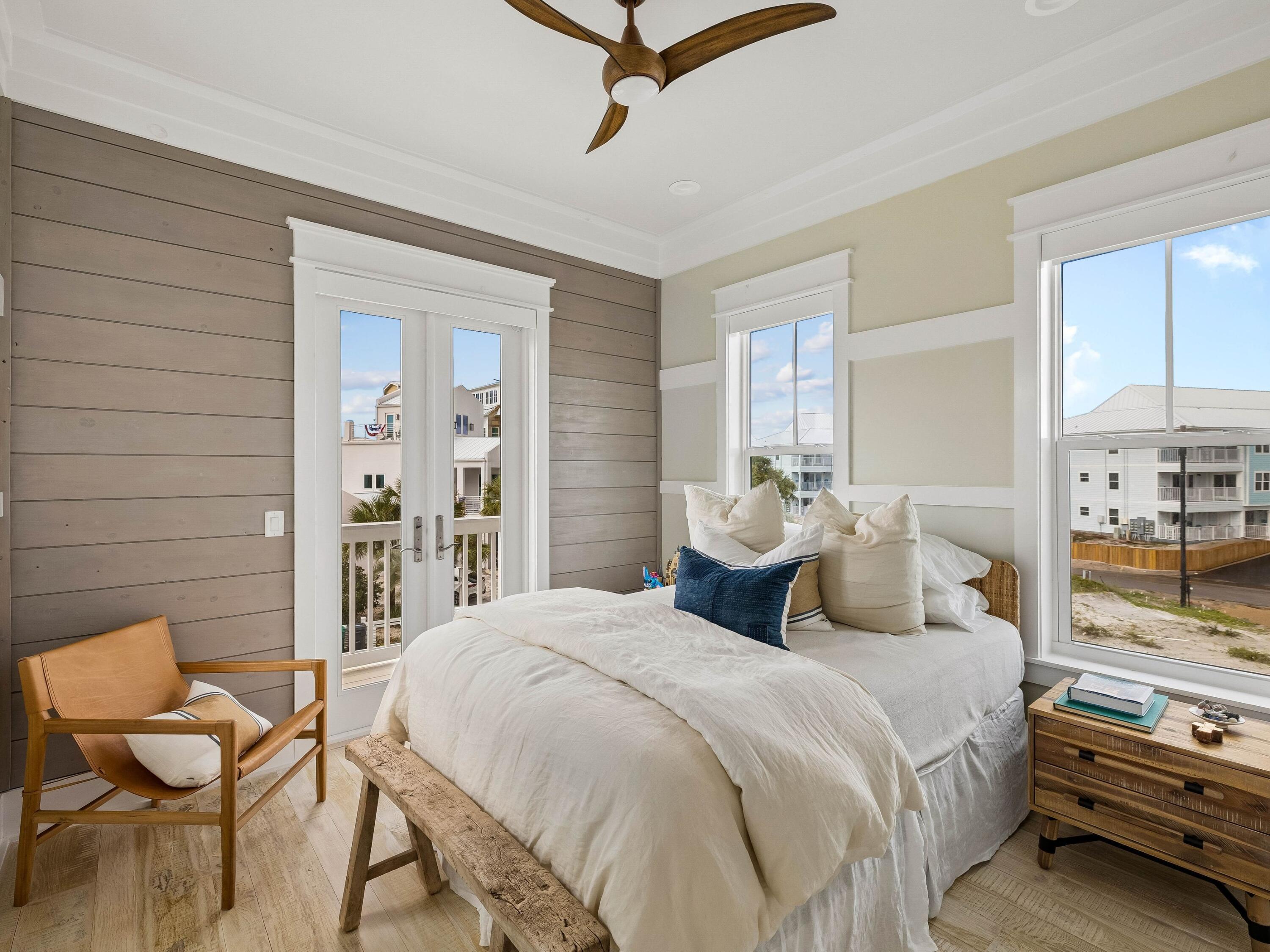35 San Roy Road