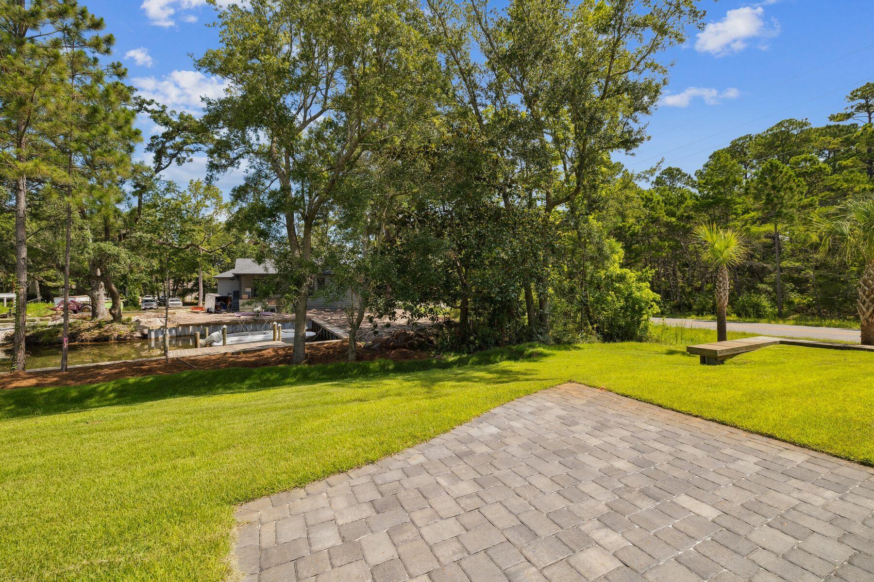 2035 W Hewett Road