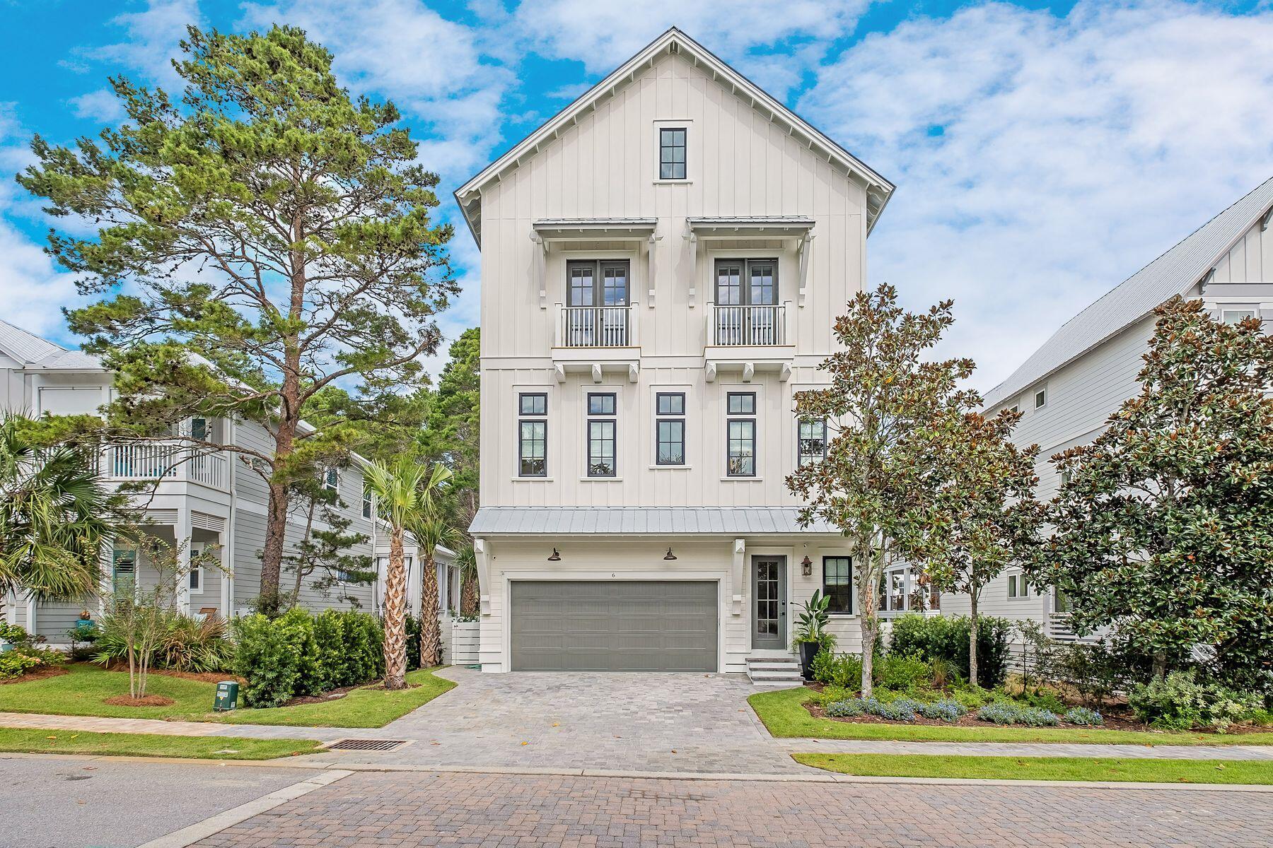 36 Grande Pointe Circle