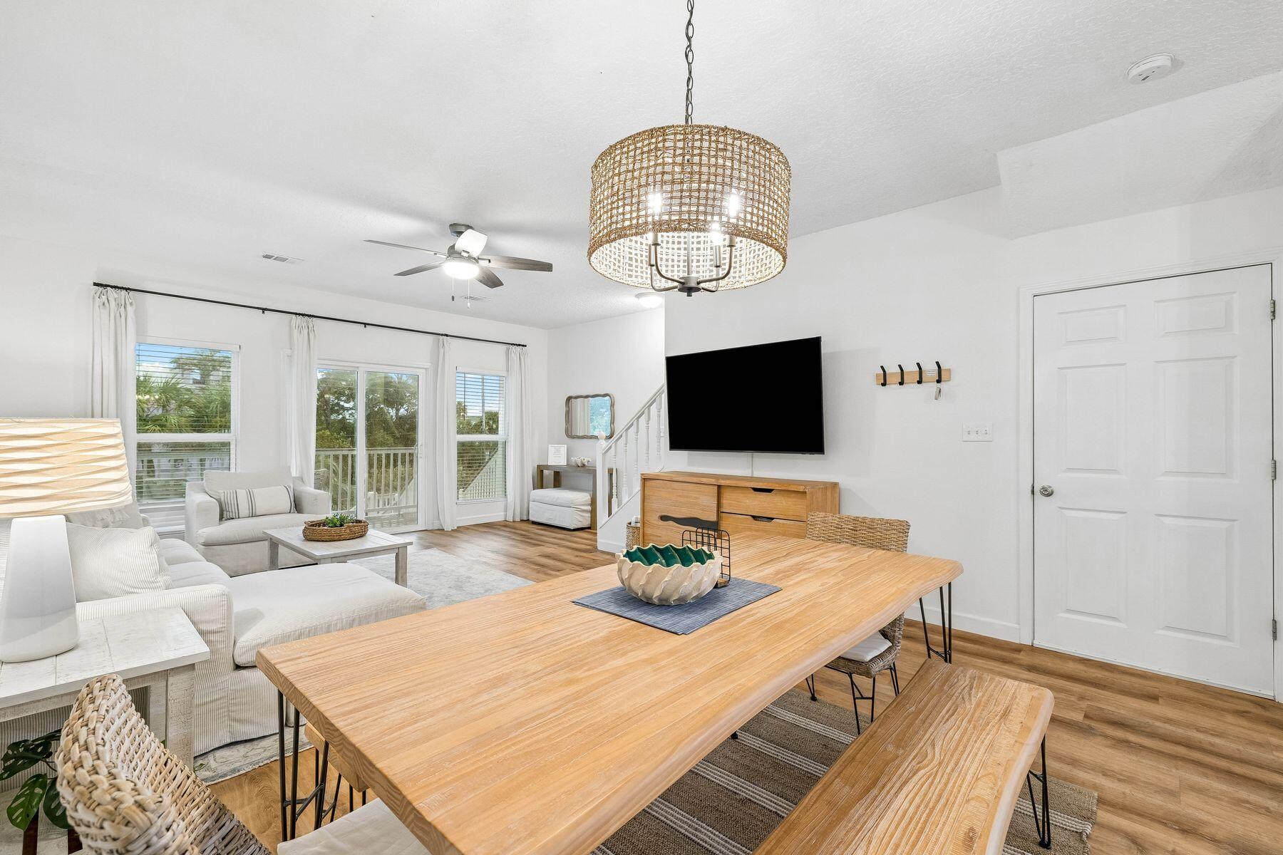 19 Brentwood Lane UNIT 305