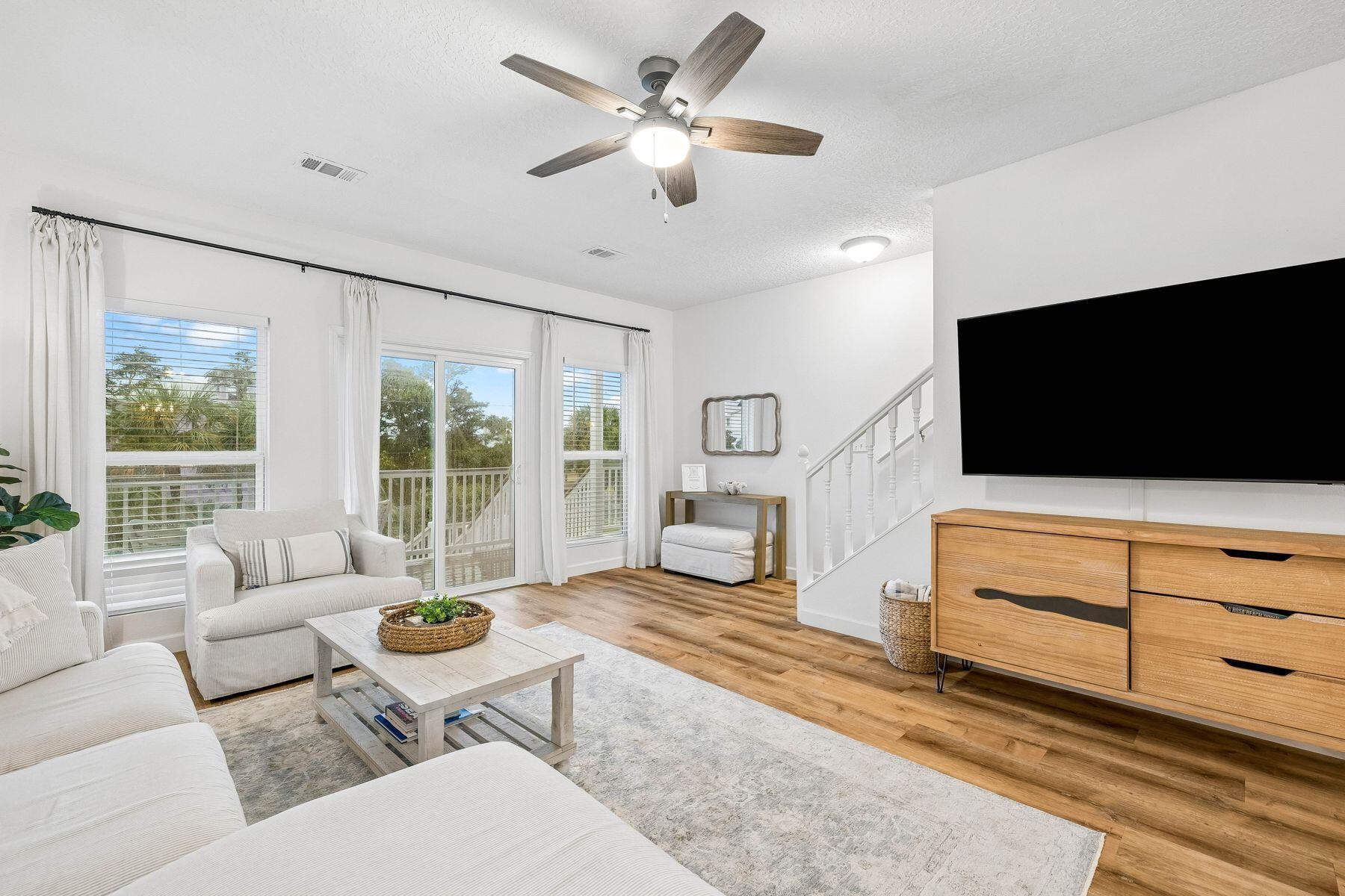 19 Brentwood Lane UNIT 305
