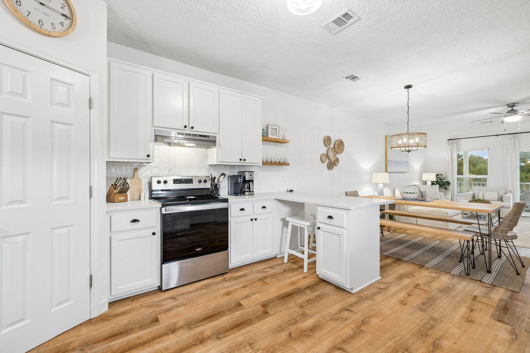 19 Brentwood Lane UNIT 305