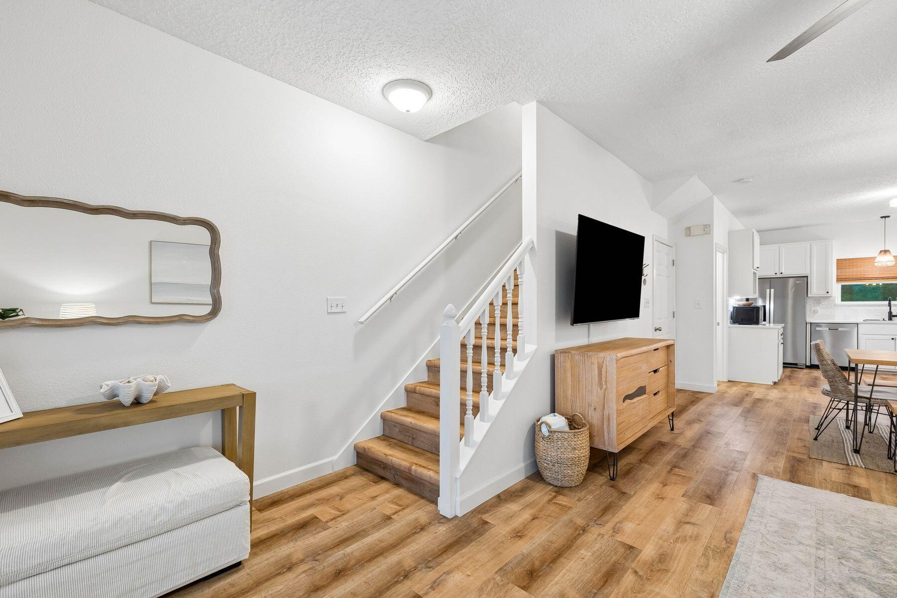 19 Brentwood Lane UNIT 305