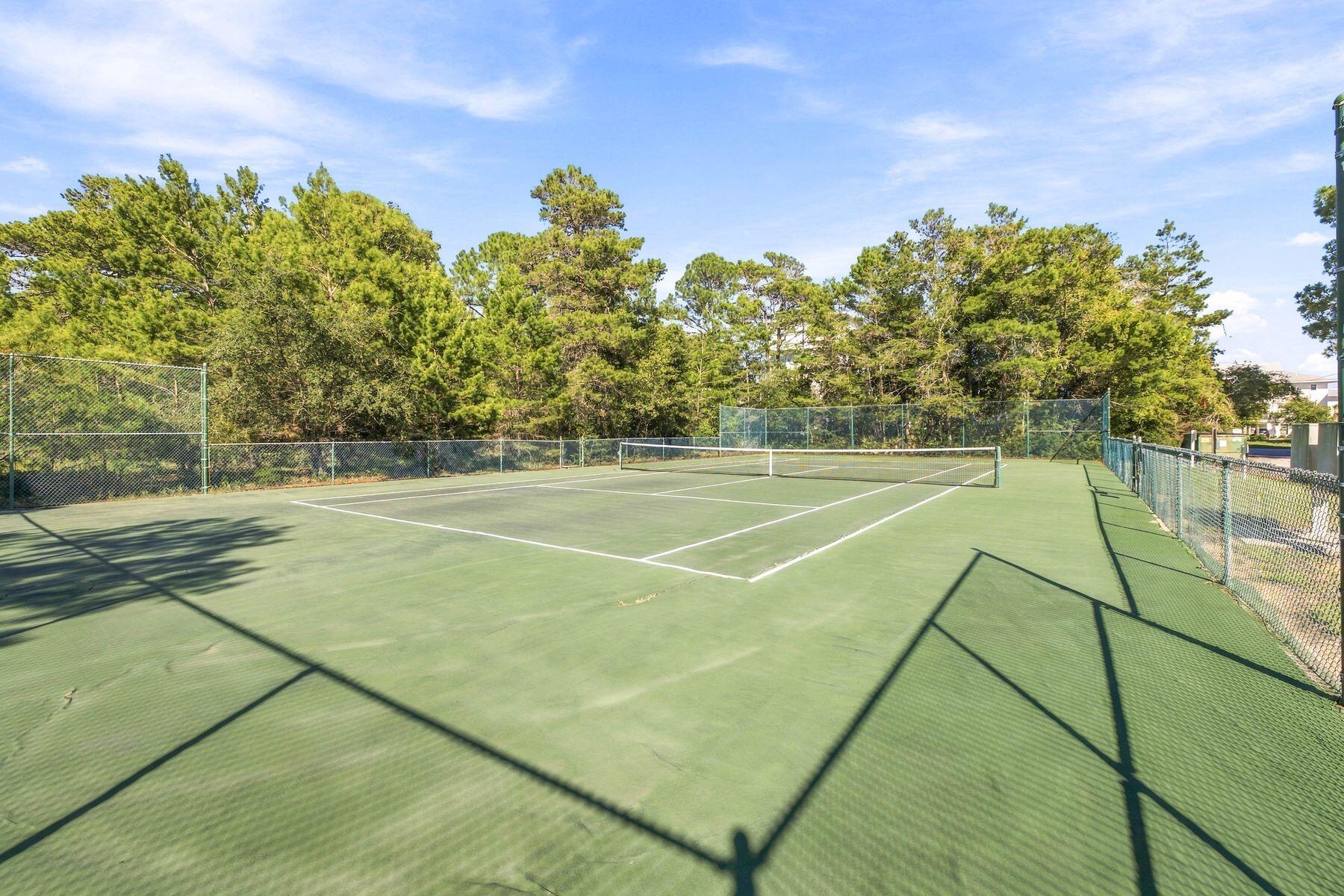 19 Brentwood Lane UNIT 305