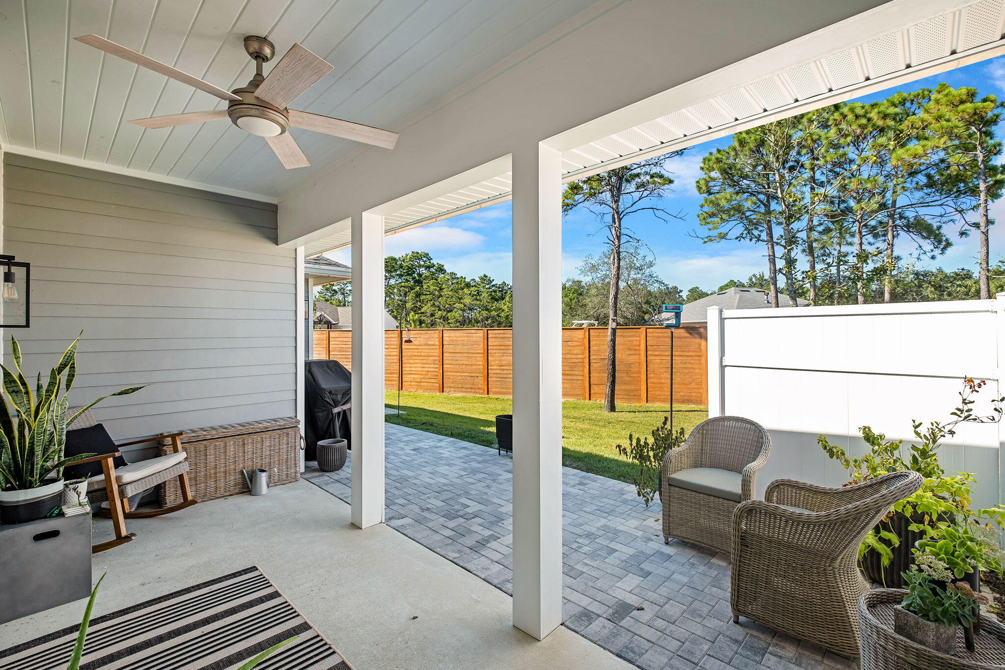 20 Wind Spray Court