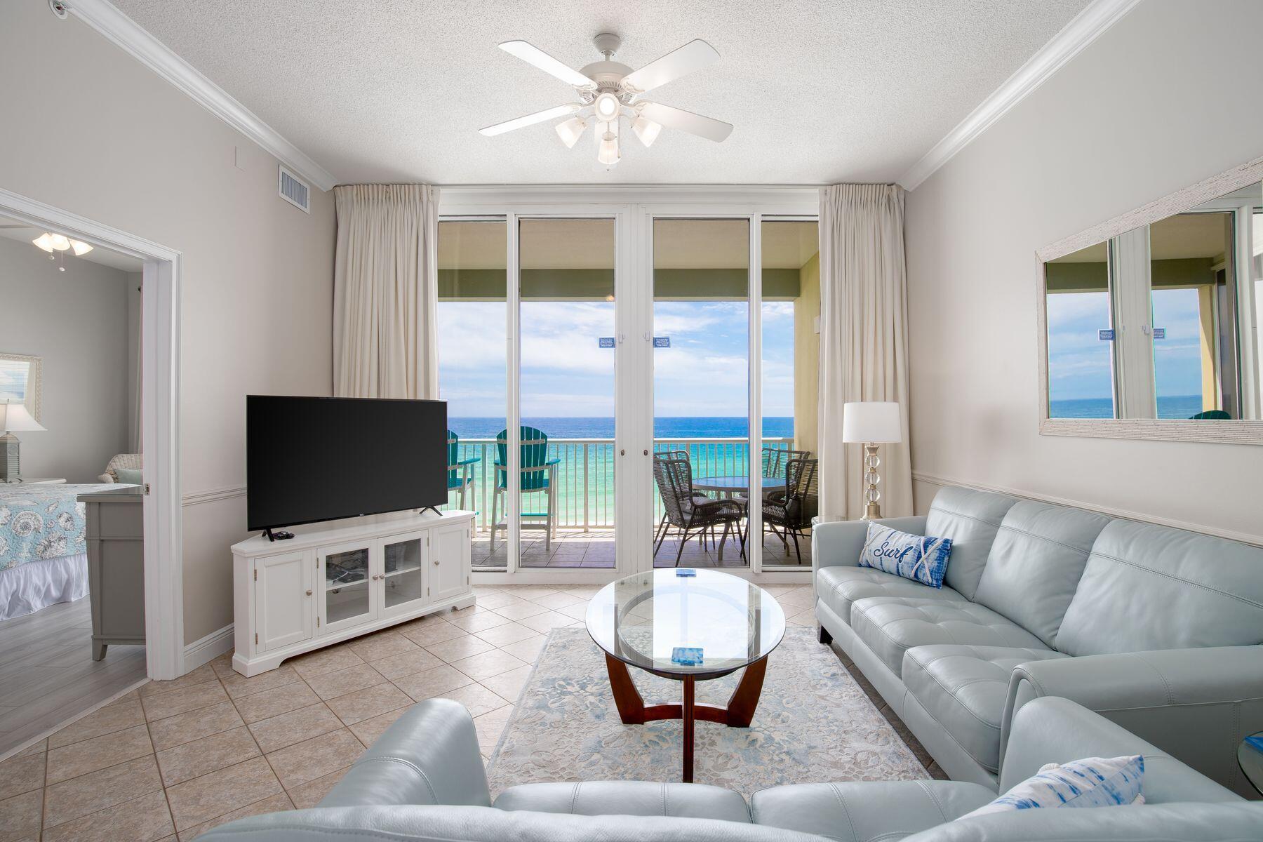 590 Santa Rosa Boulevard, 605