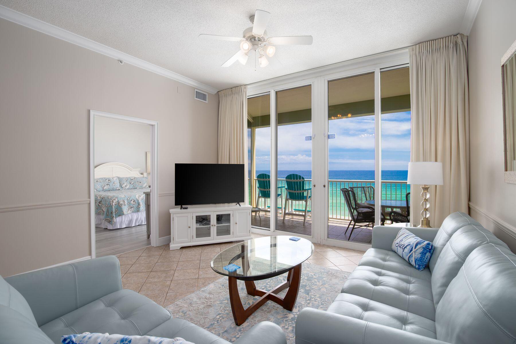 590 Santa Rosa Boulevard, 605