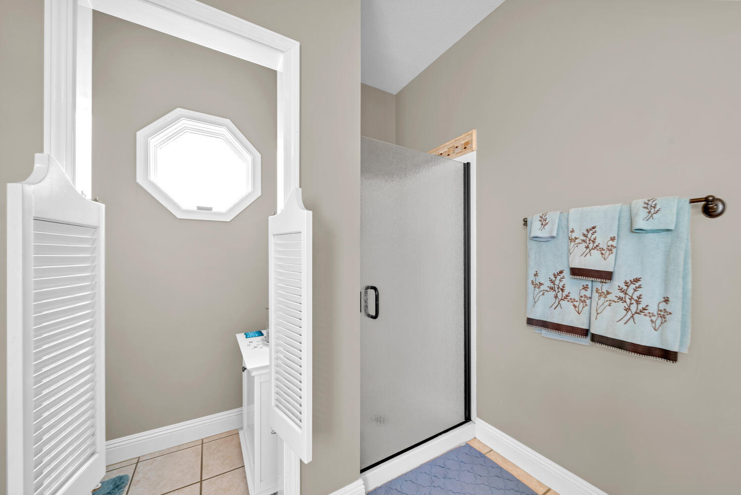 4644 Paradise Isle Isle