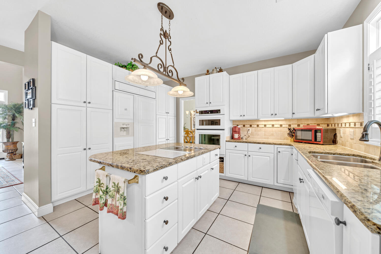 4644 Paradise Isle Isle