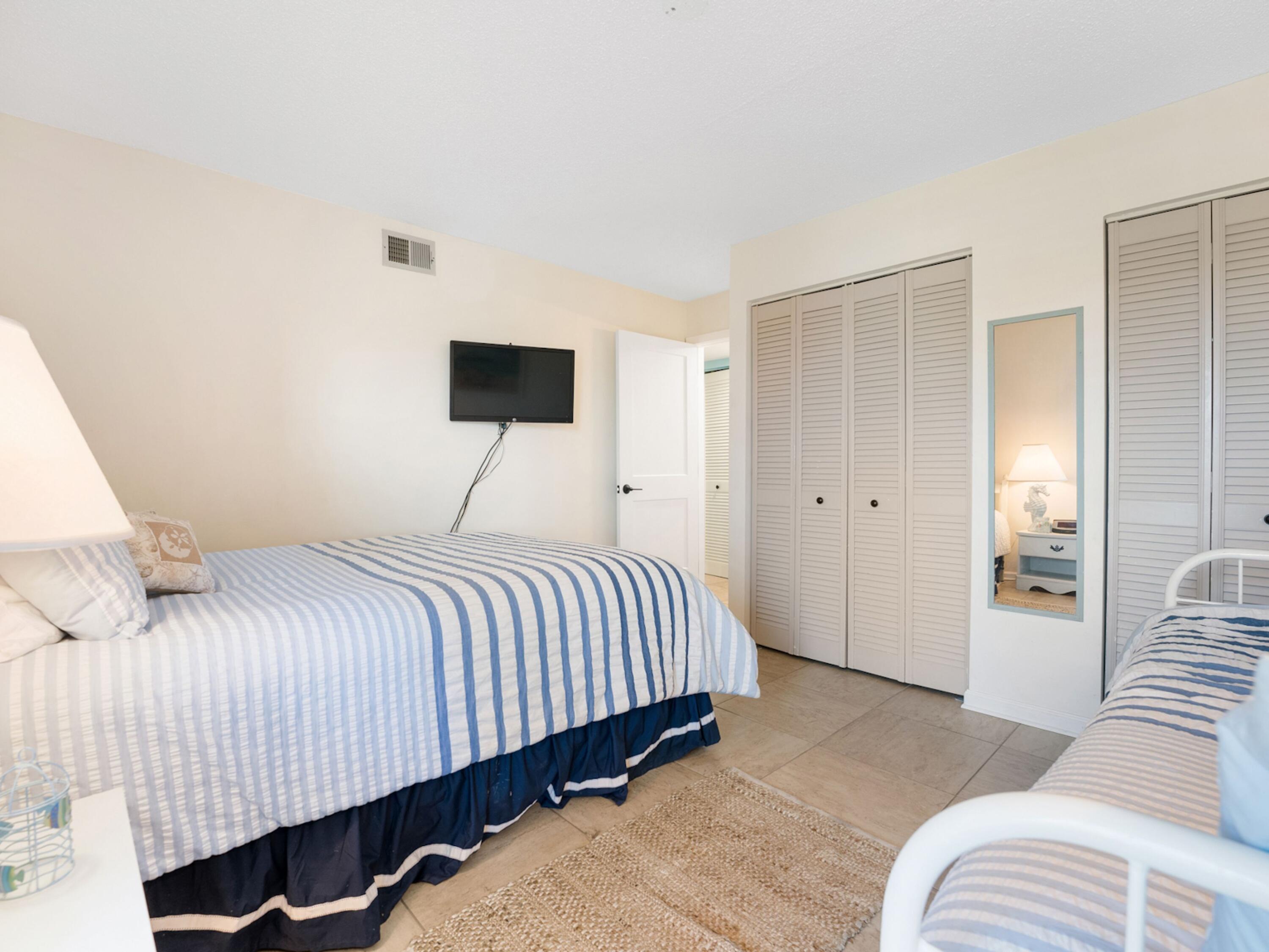 770 Sundial Court, 412