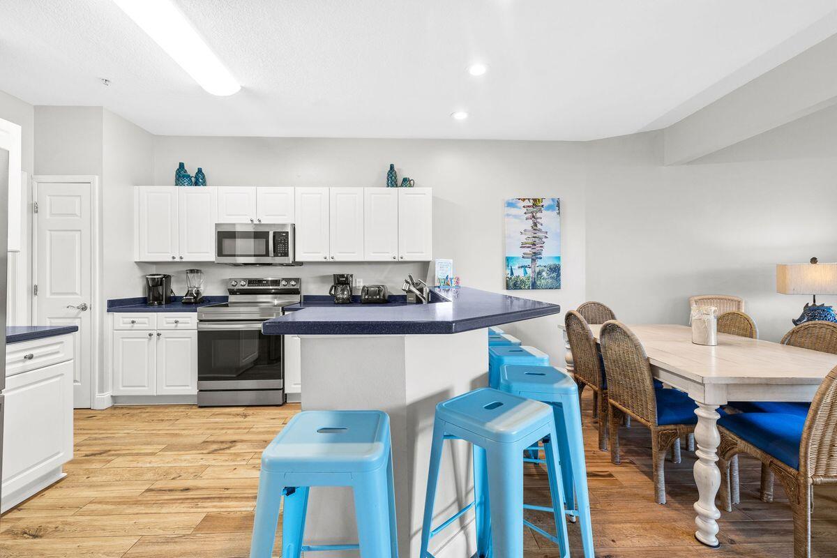 3695 Scenic Highway 98, Unit 601