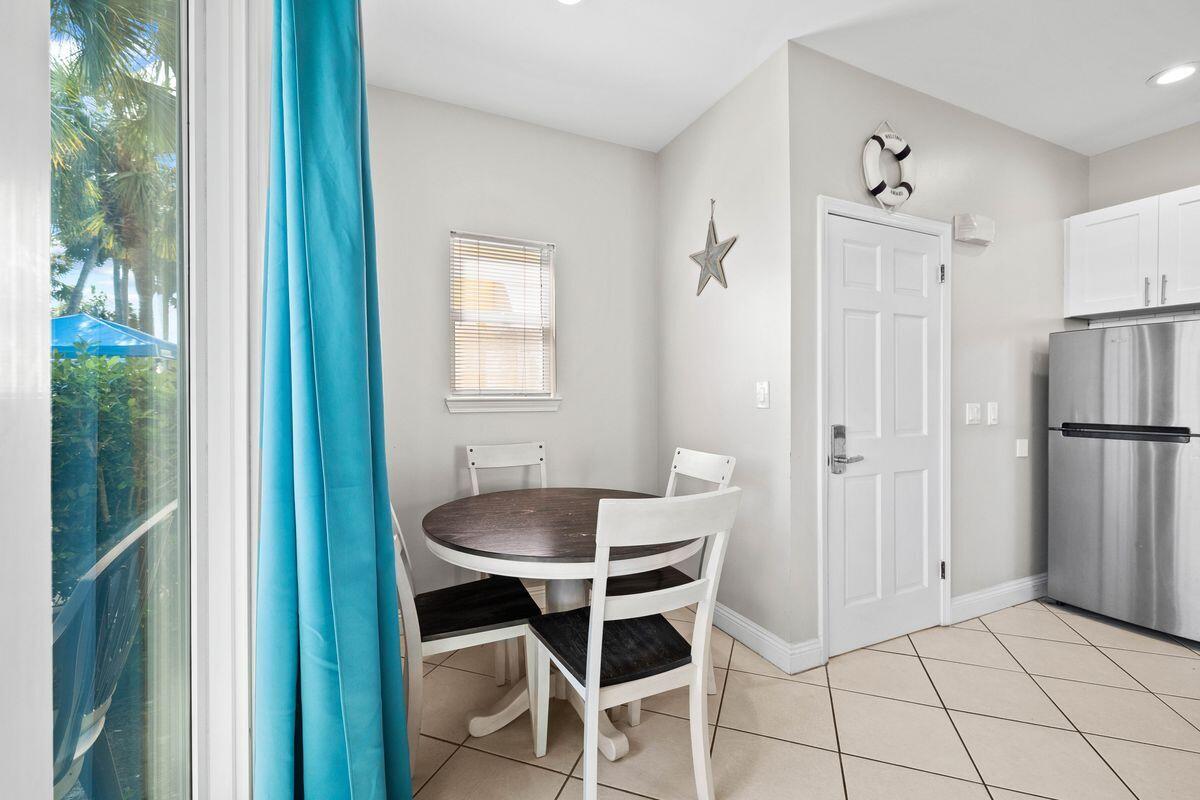 69 Crystal Beach Drive, UNIT 4