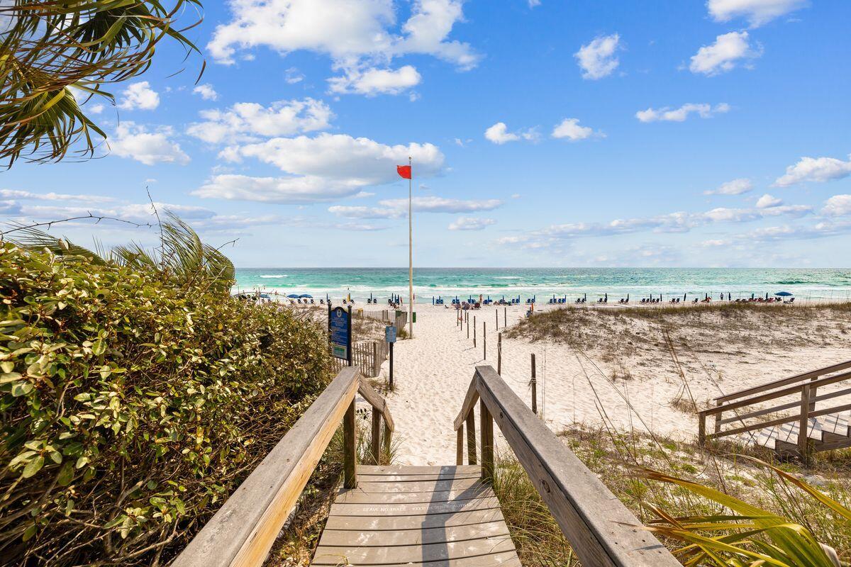 69 Crystal Beach Drive, UNIT 4