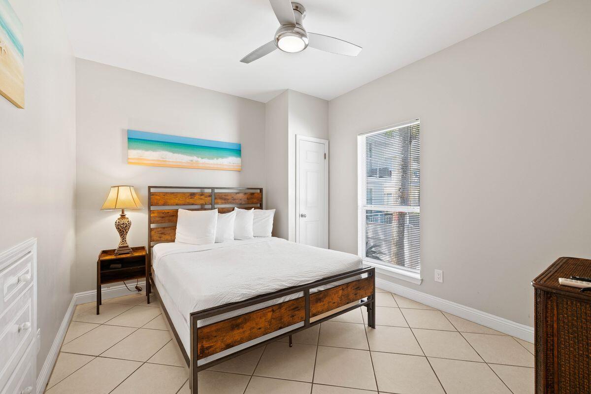 69 Crystal Beach Drive, UNIT 4